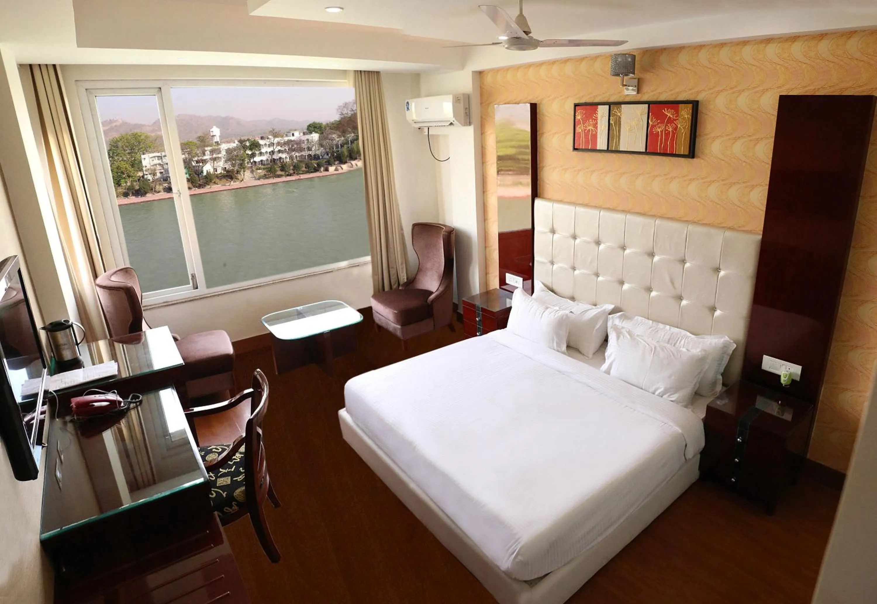 Suite with River View in Ganga Exotica
