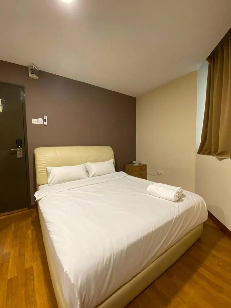 Deluxe Queen Room in Hotel Ambassador @ Bukit Bintang