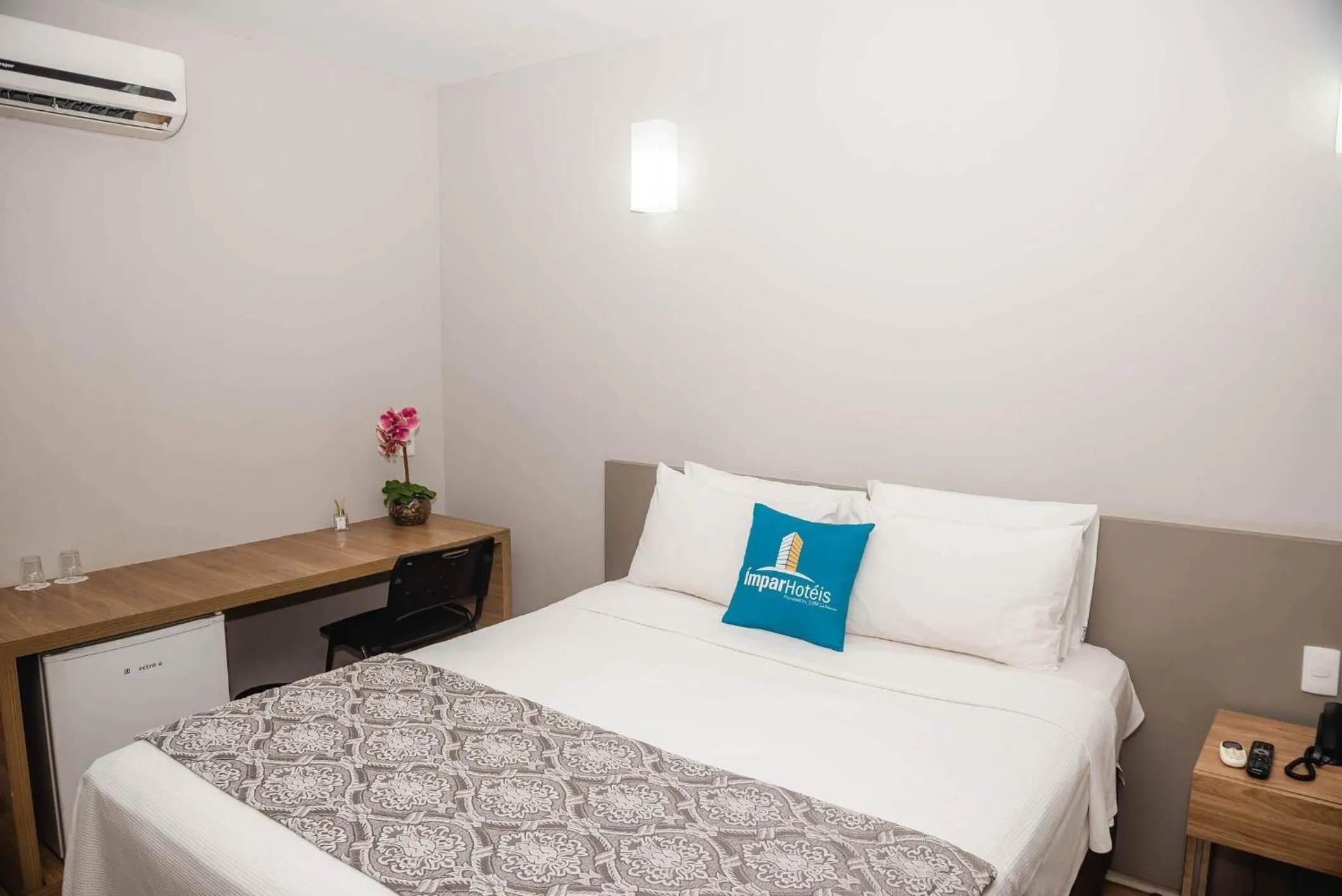 Standard Double Room in Ímpar Suítes Expominas