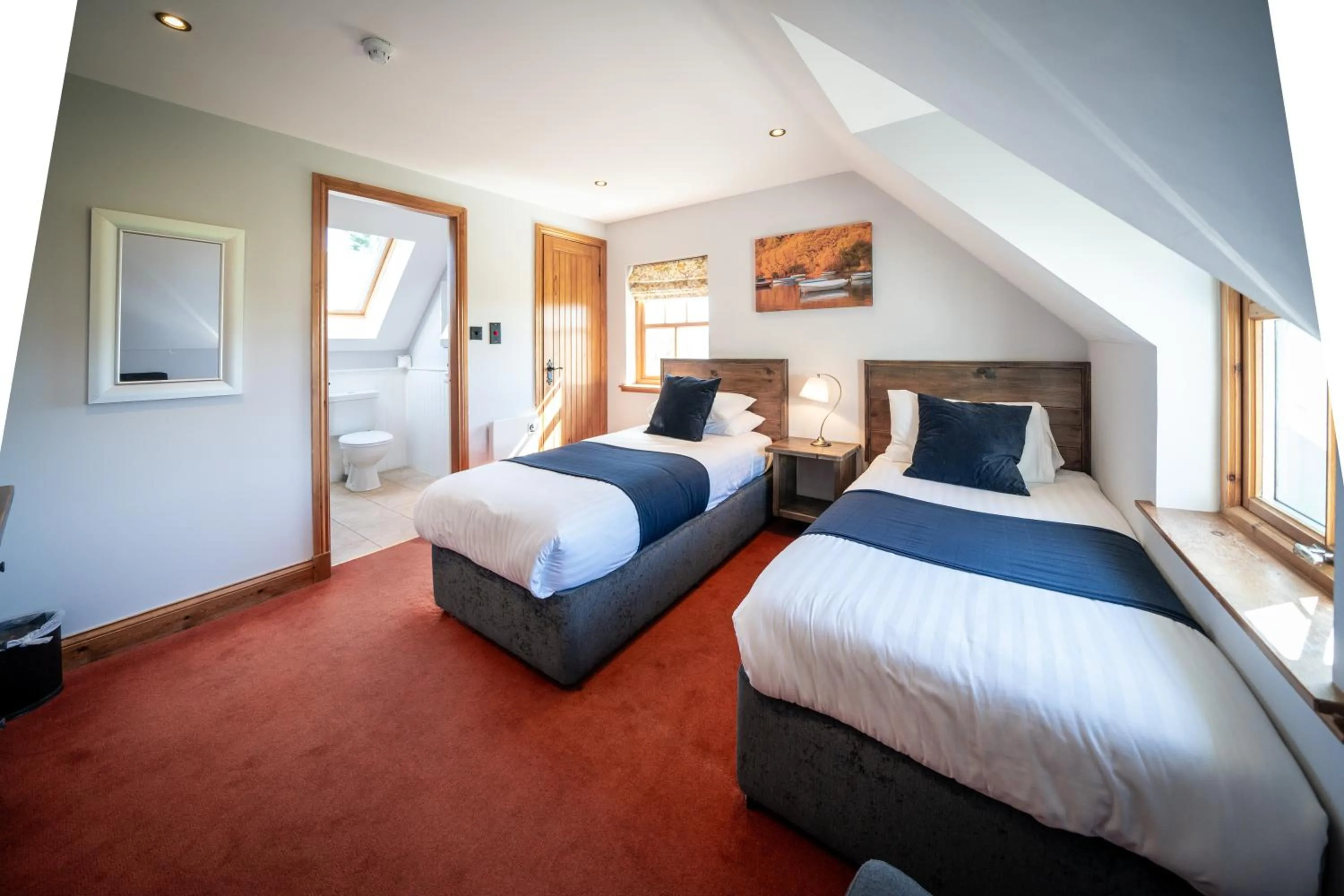 Twin Room in Oak Tree Inn