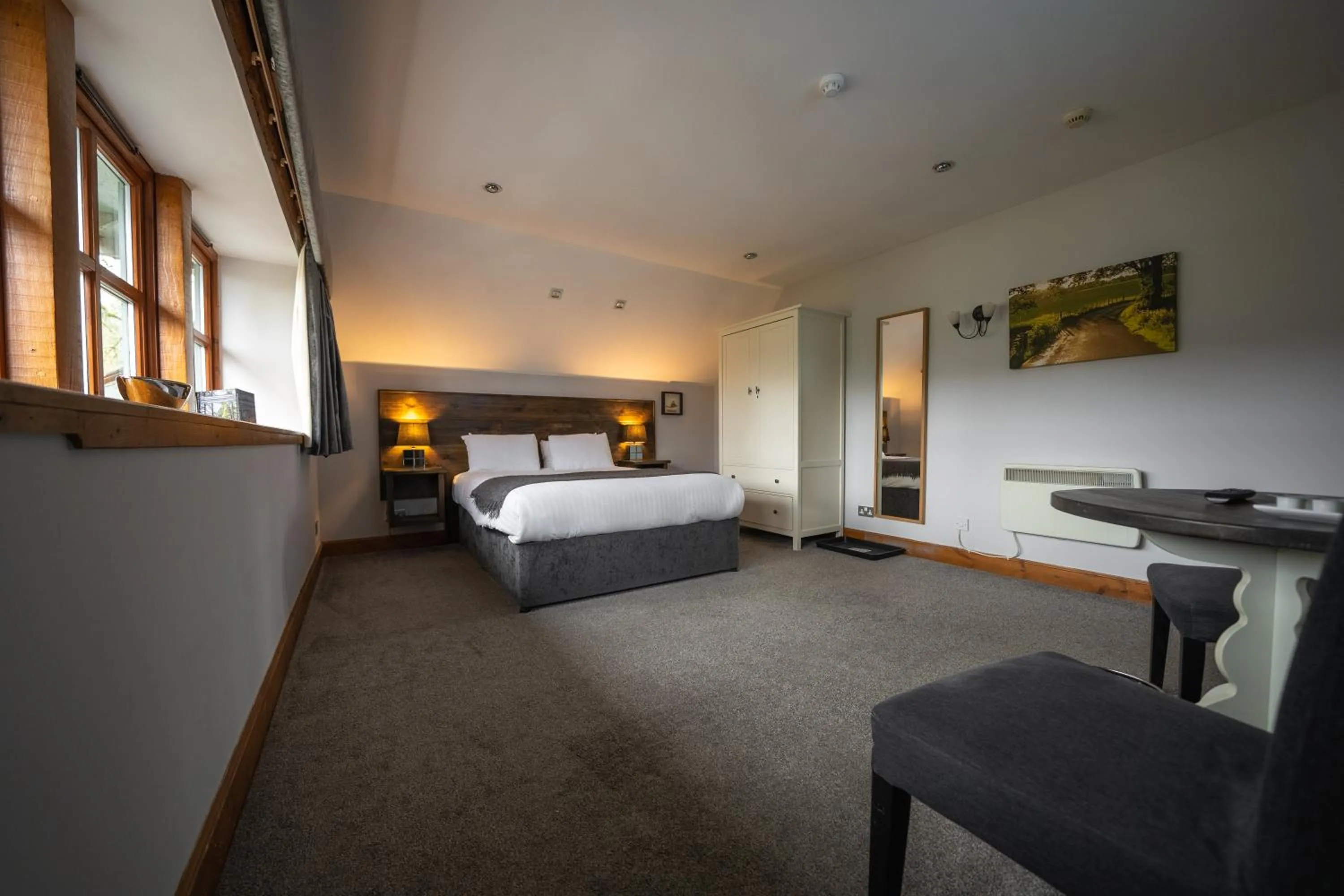 Superior Double Room in Oak Tree Inn