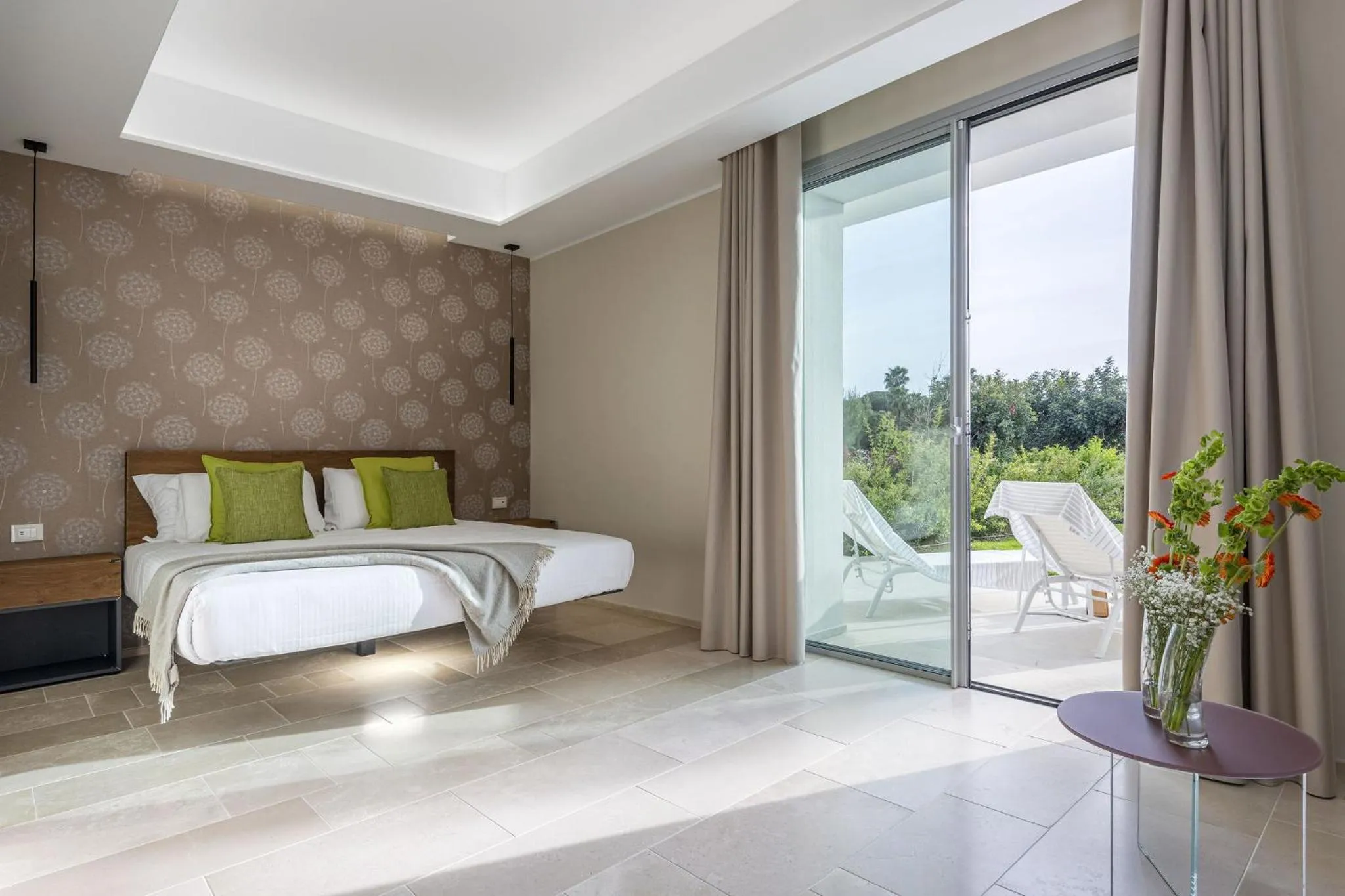 Junior Suite with Terrace or Patio in Torre Assunta Hotel
