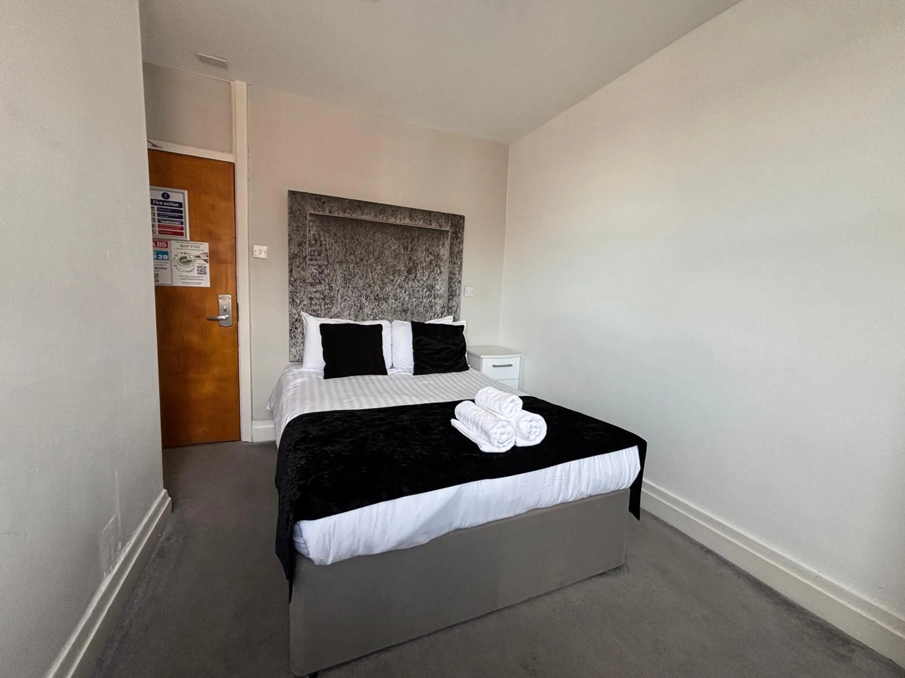 Double Room in The Royal Boston Hotel by Compass Hospitality