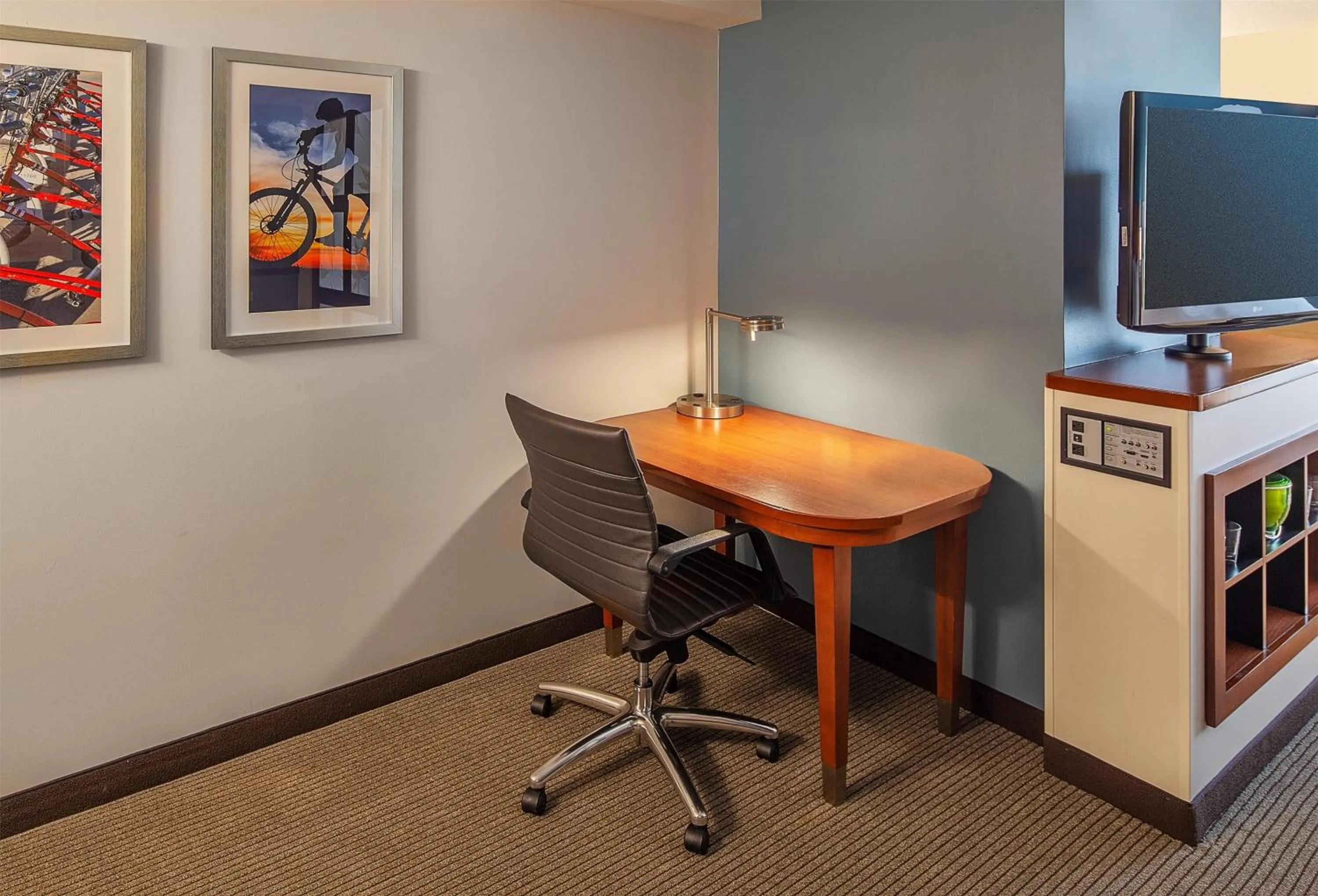 Queen Room with Two Queen Beds and Sofa Bed - High Floor in Hyatt Place Madison/Downtown