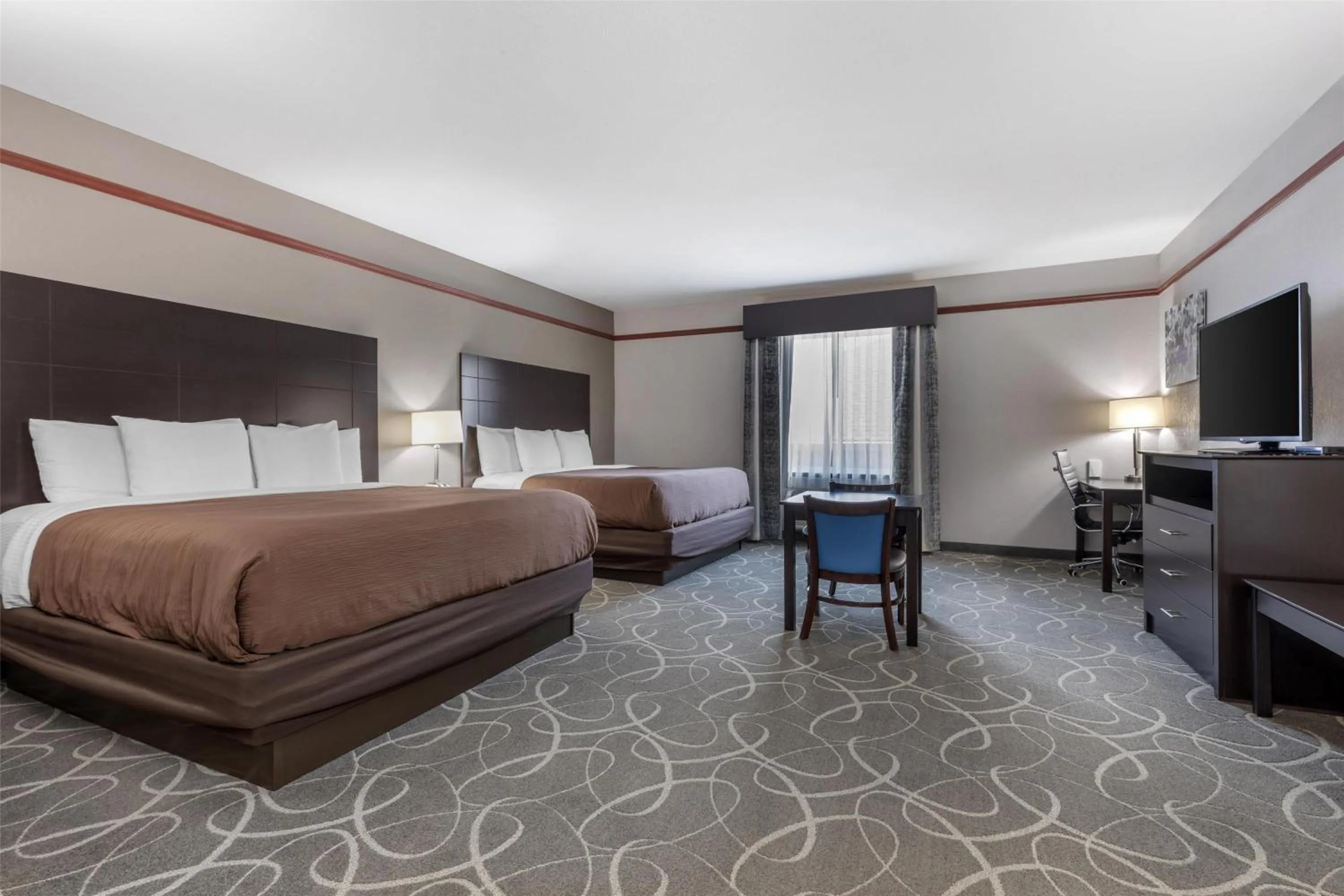 King Room with Two King Beds - Non-Smoking in Best Western Limestone Inn and Suites