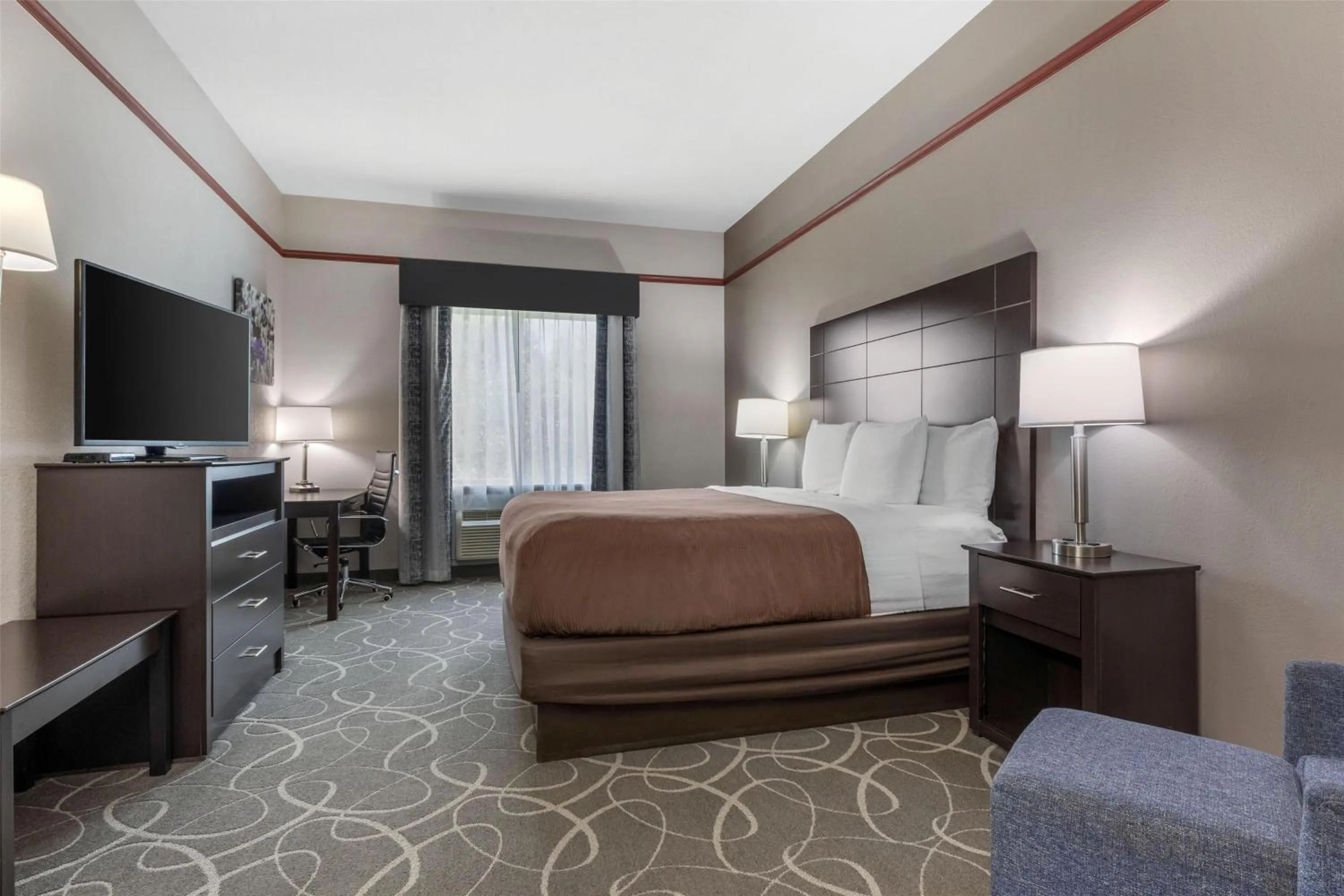 King Room - Non-Smoking in Best Western Limestone Inn and Suites