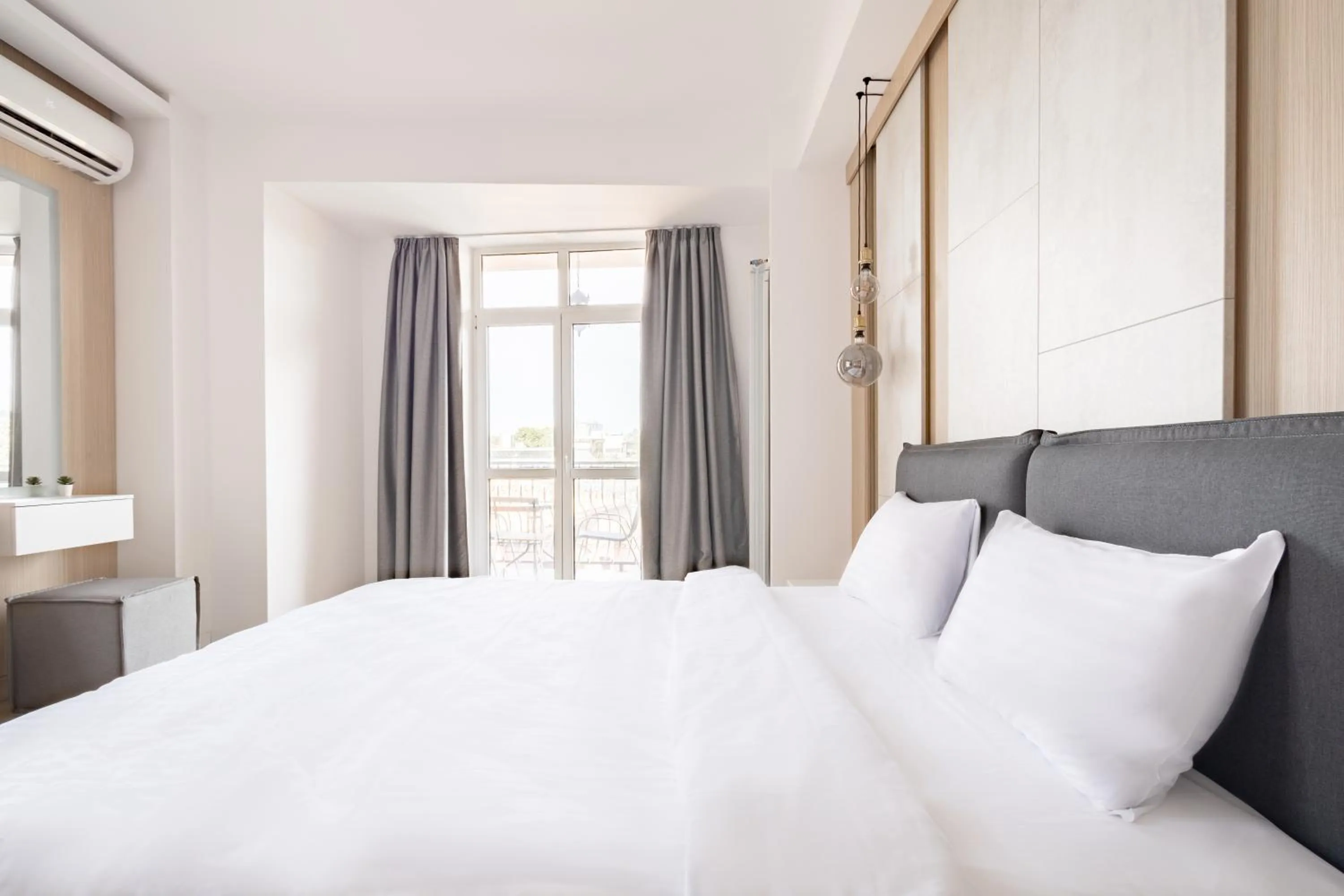 Junior Suite with Balcony in Piccolo Mondo by CityBookings