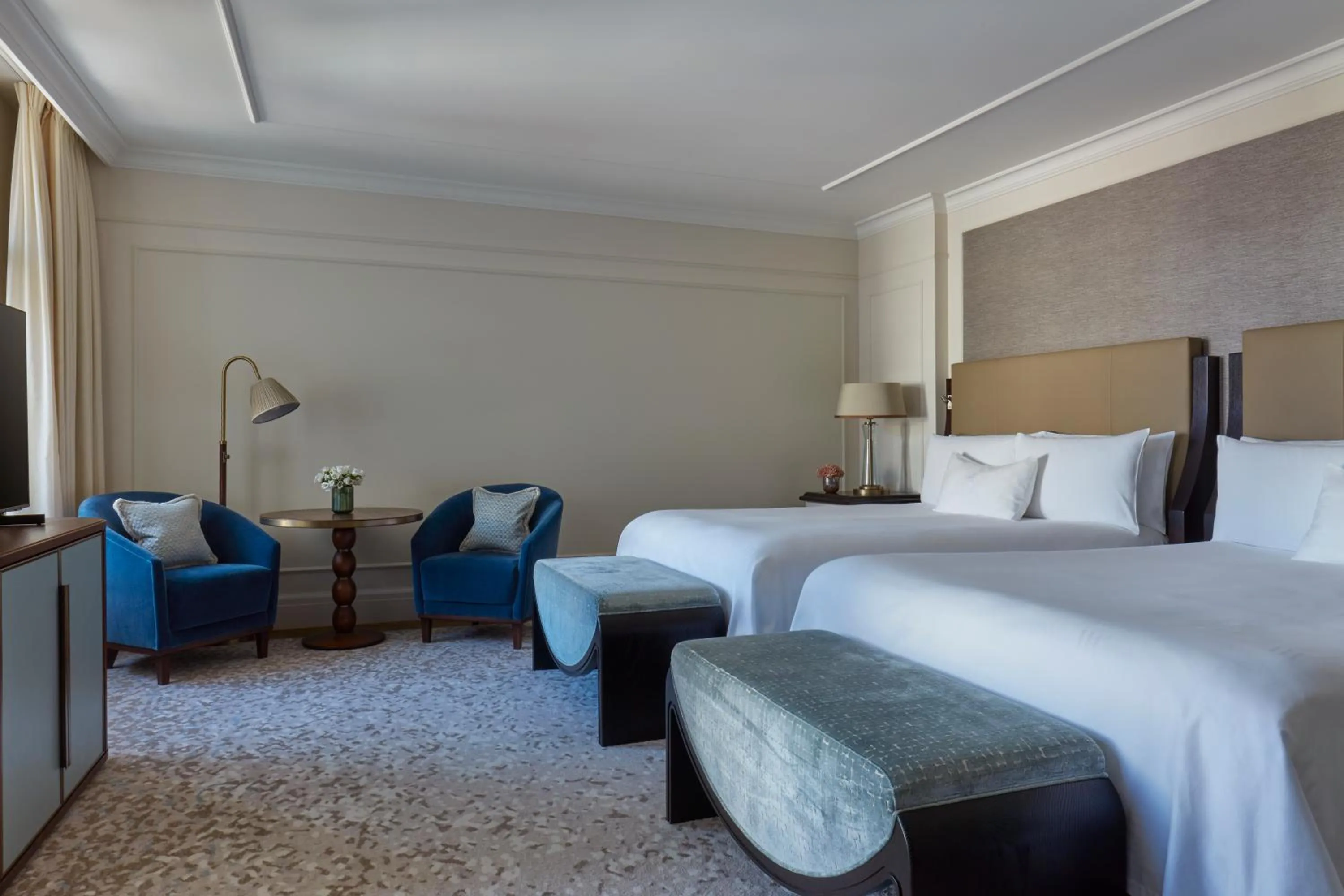 Grand Premier Twin Room with Canal View in Waldorf Astoria Amsterdam