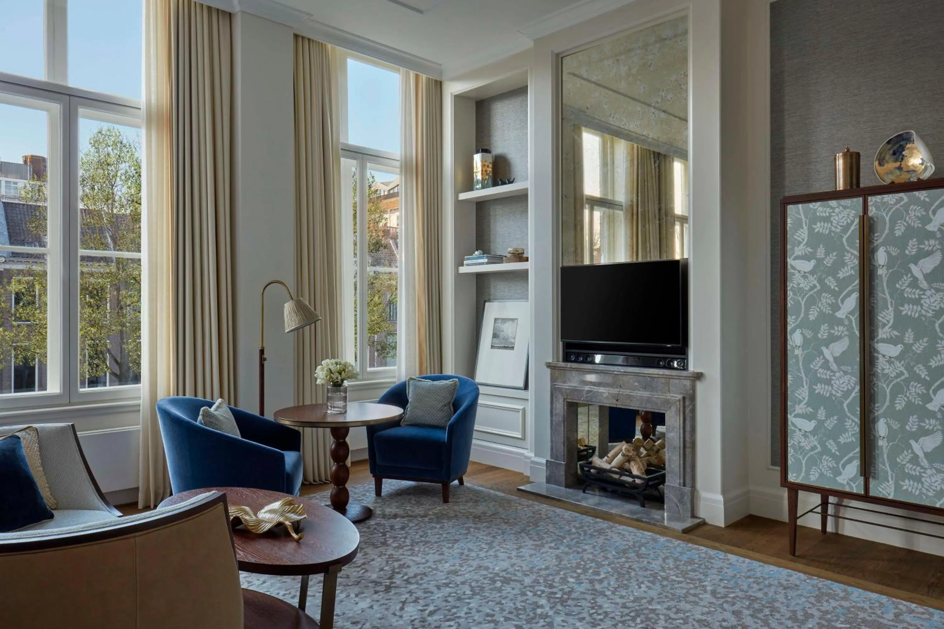 Grand Premier King Room with Canal View in Waldorf Astoria Amsterdam