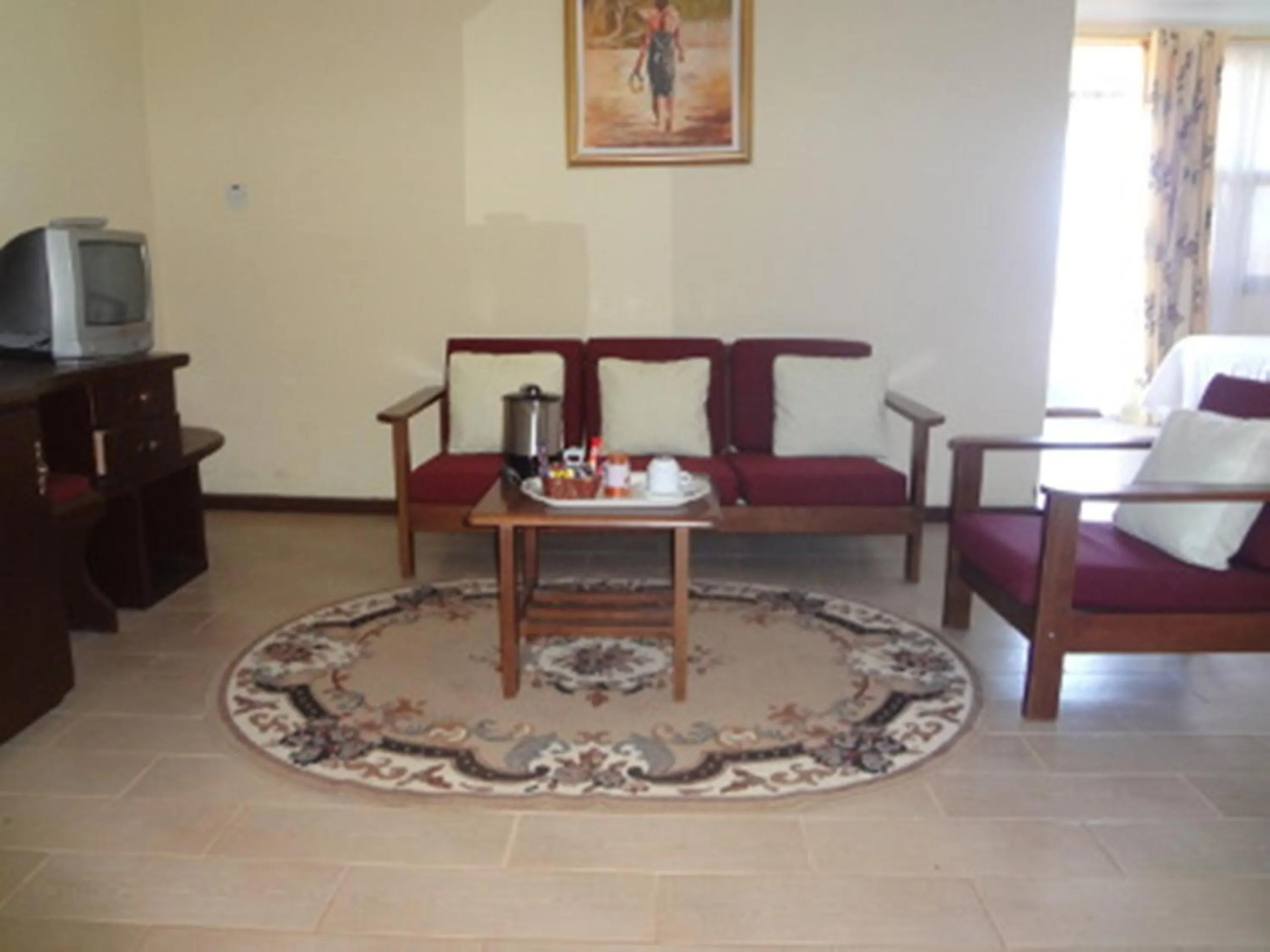 Suite with Balcony in Roc Heights