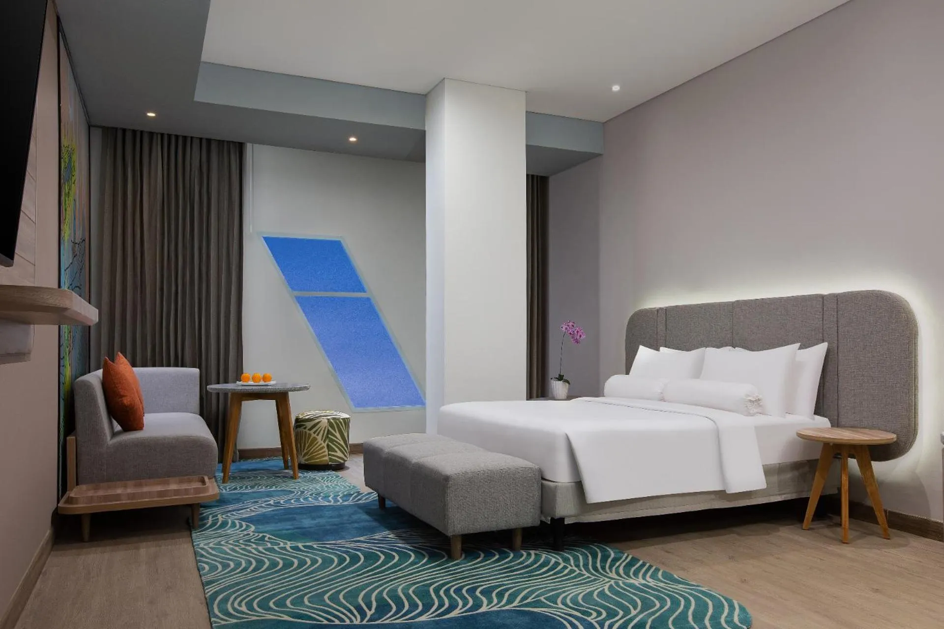 Suite in Harper Banjarmasin by ASTON