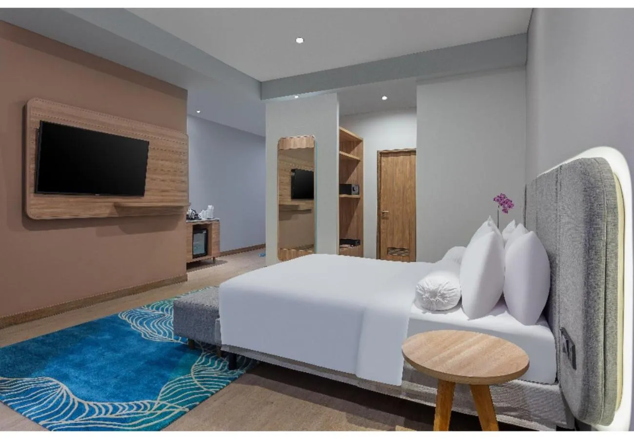 Junior Suite in Harper Banjarmasin by ASTON