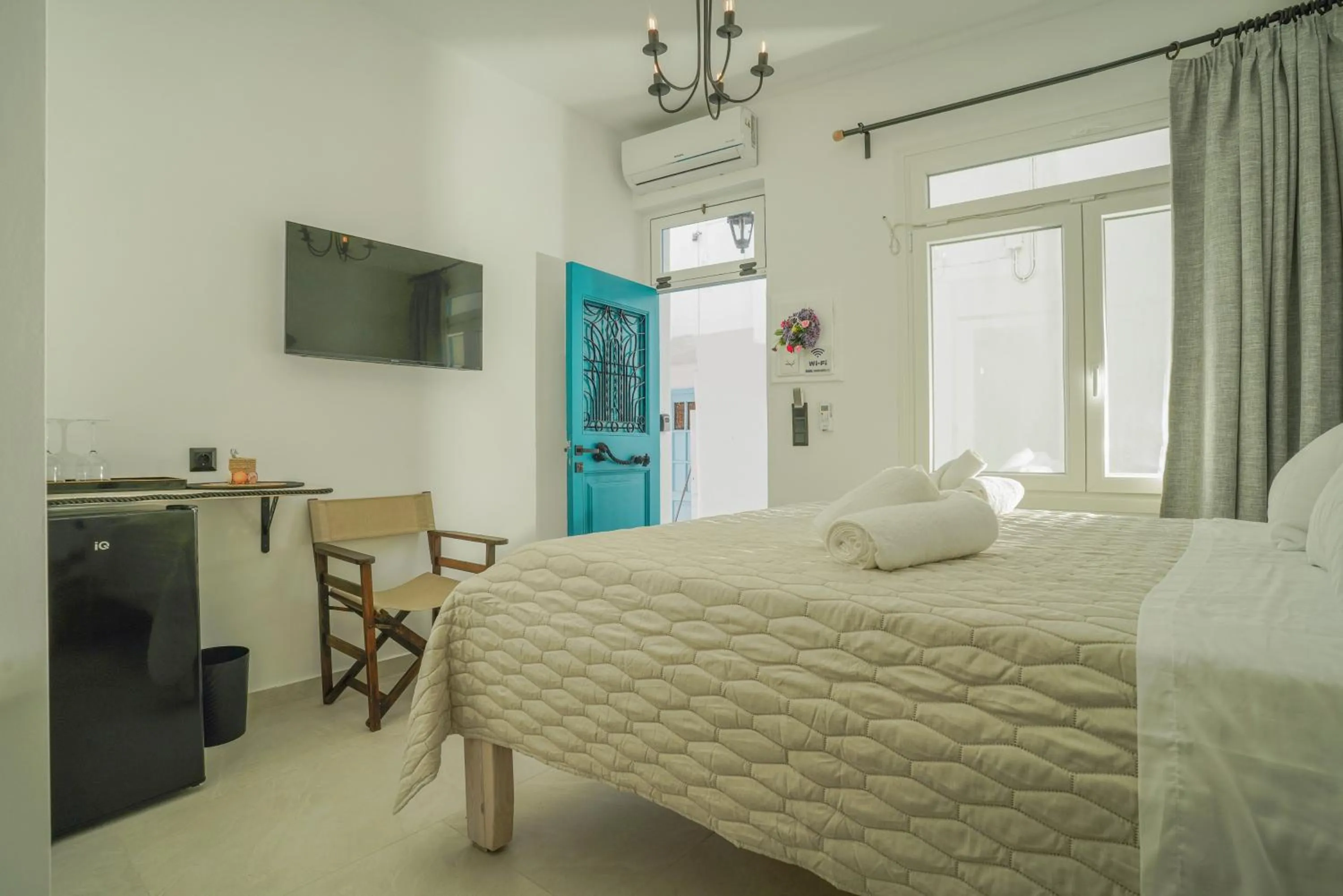 Junior Suite in Seabed Suites Mykonos