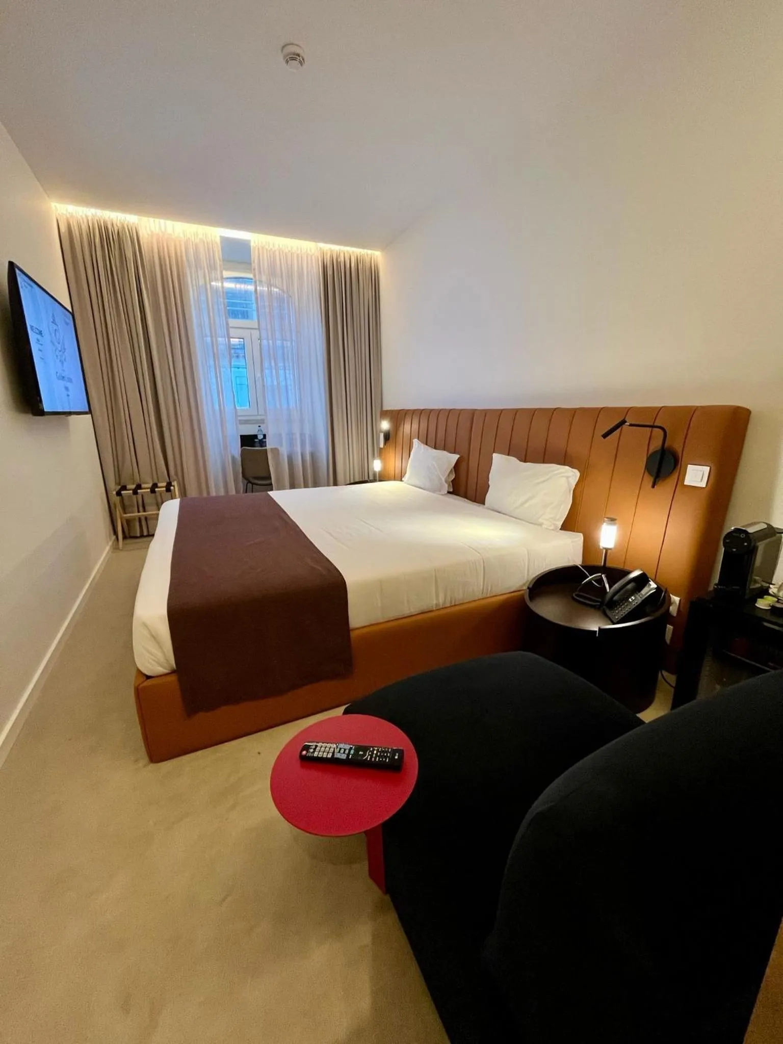 Double or Twin Room in Golden Lisbon Hotel