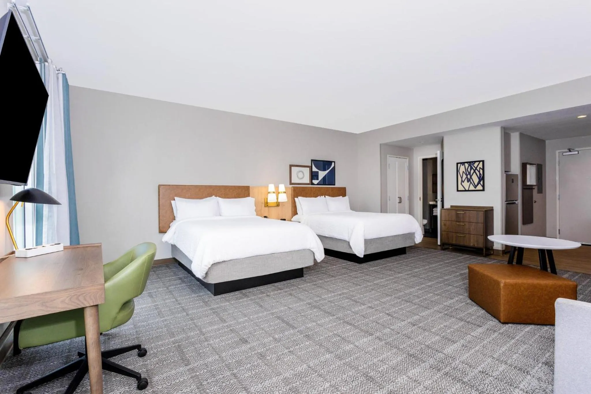 Studio Suite with Two Queen Beds in Staybridge Suites Winter Haven - Auburndale