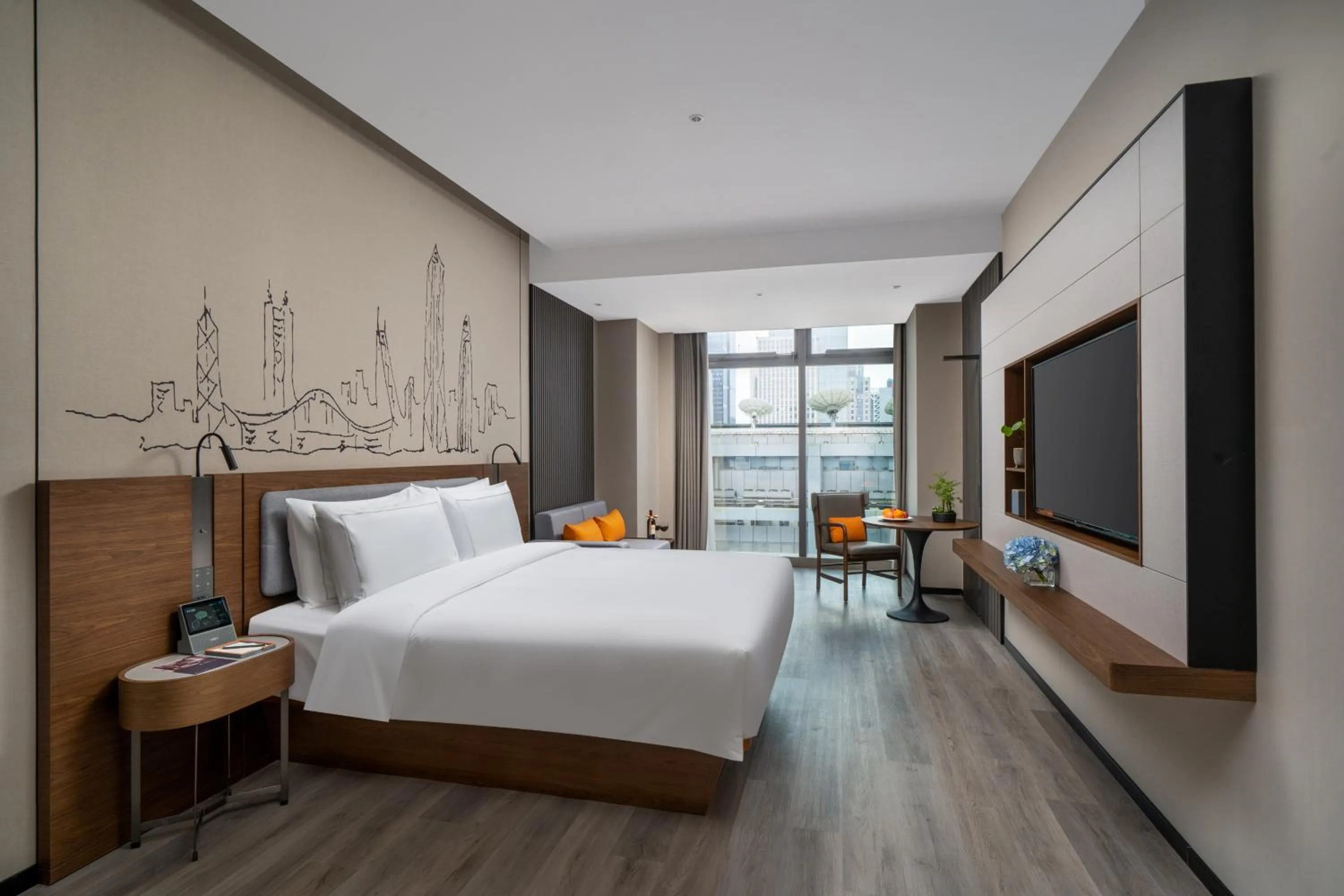 Deluxe King Room in UrCove by HYATT Futian CBD-毗邻福田站和星河COCO Park 尊享免费迷你吧