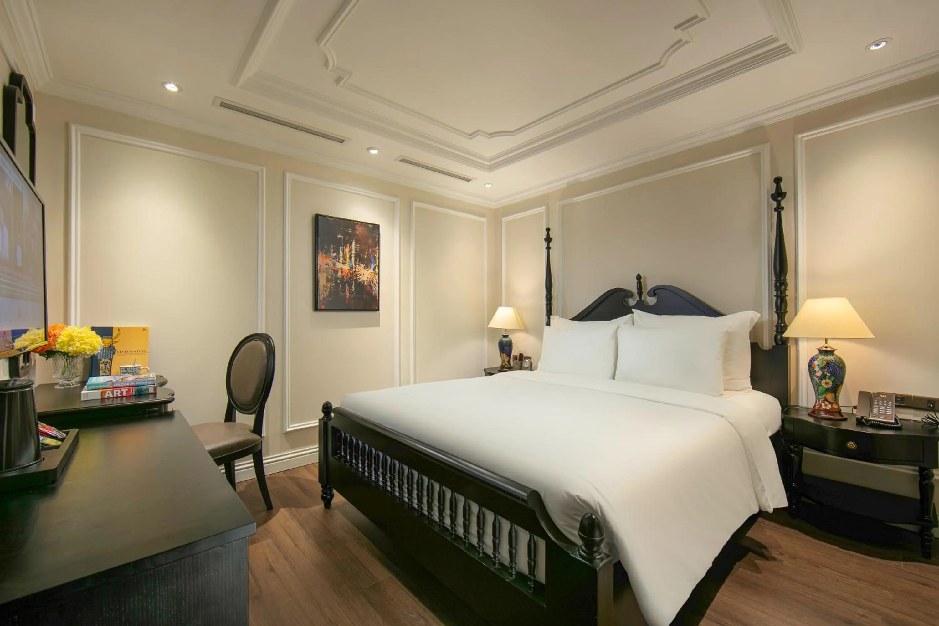 Deluxe Double Room in Amira Hotel Hanoi