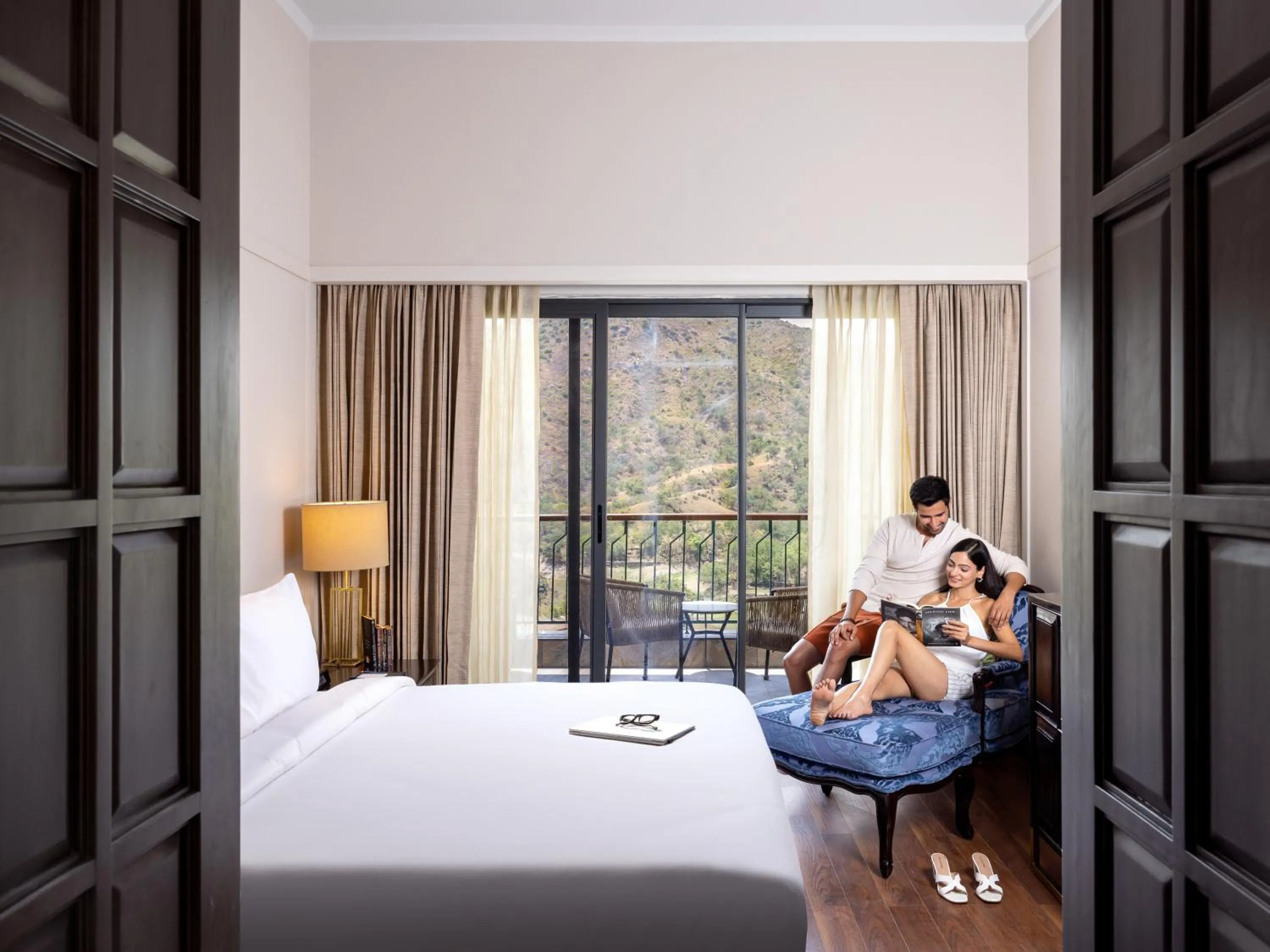 One-Bedroom Suiten with Balcony in Radisson Blu Resort Kumbhalgarh