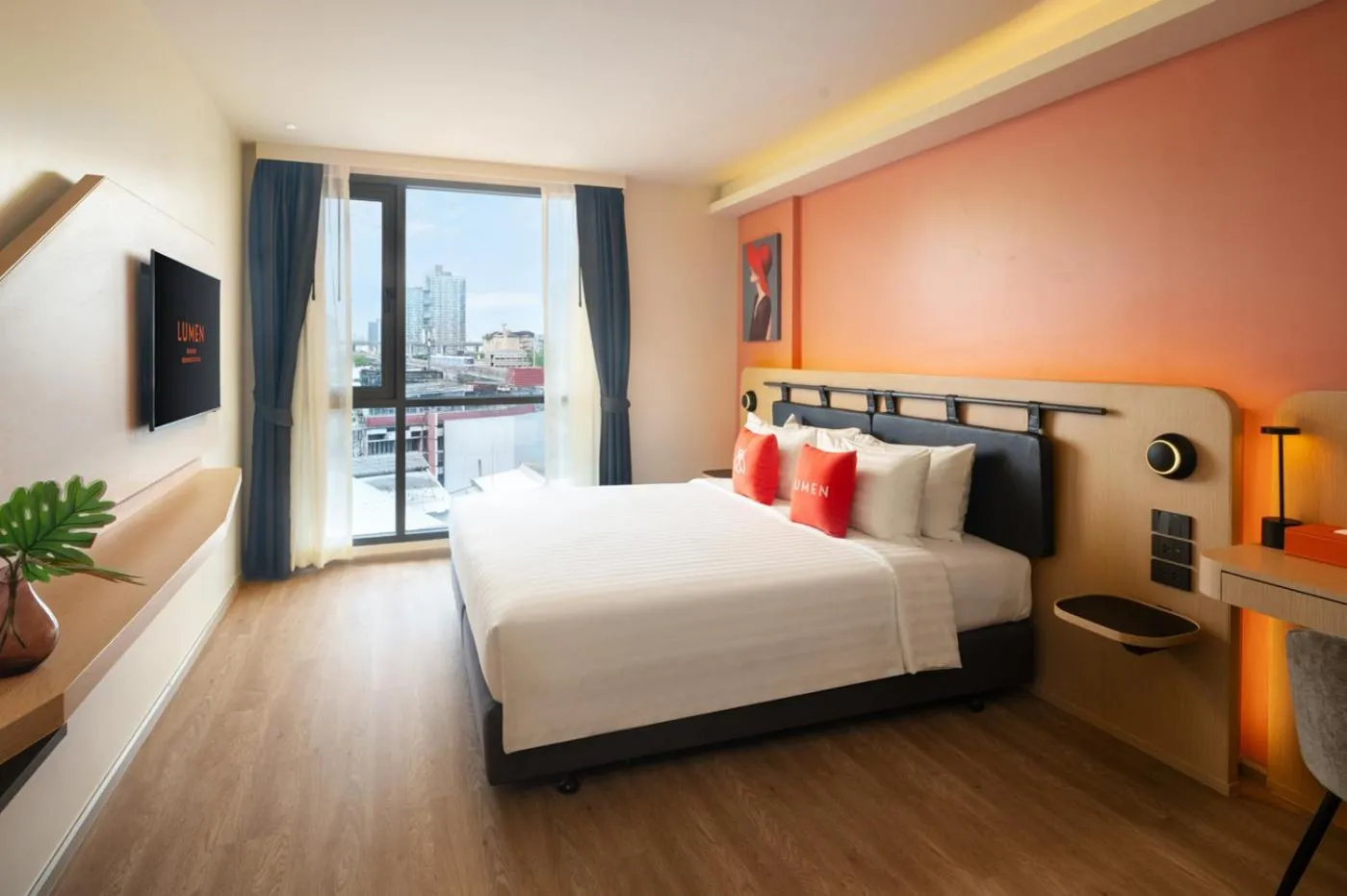 Lumen City View King in Lumen Bangkok Udomsuk Station