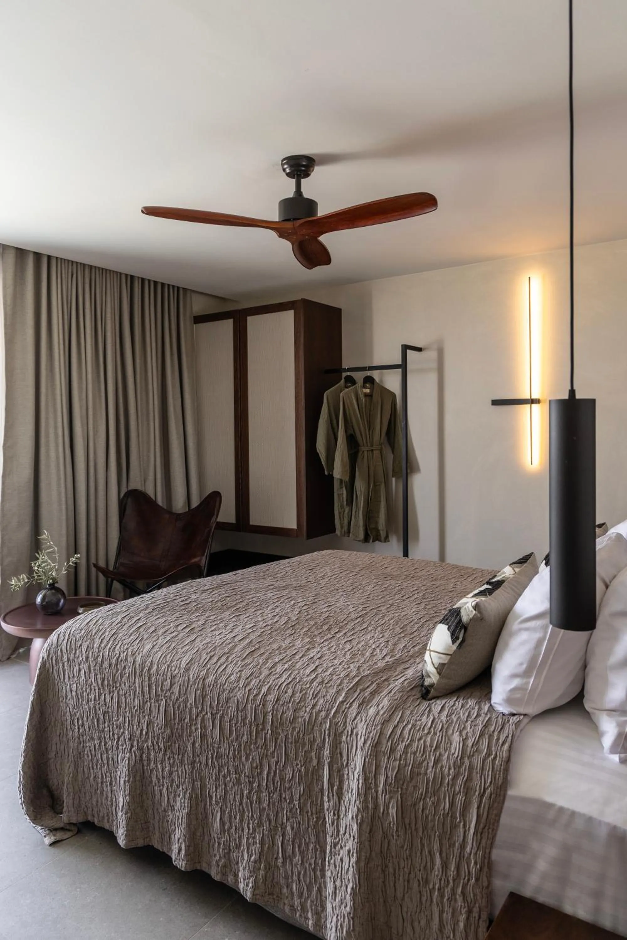 Deluxe Suite Sea View in King Jason Zante – Designed for Adults