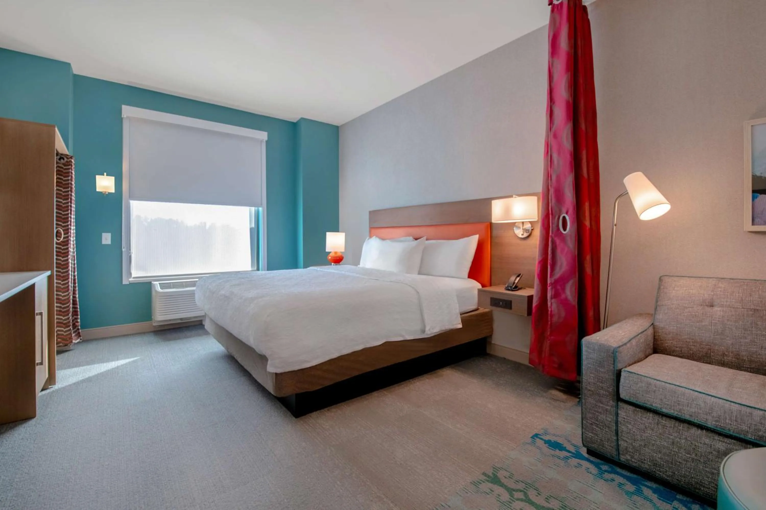 King Studio Suite in Home2 Suites By Hilton Savannah I95 North