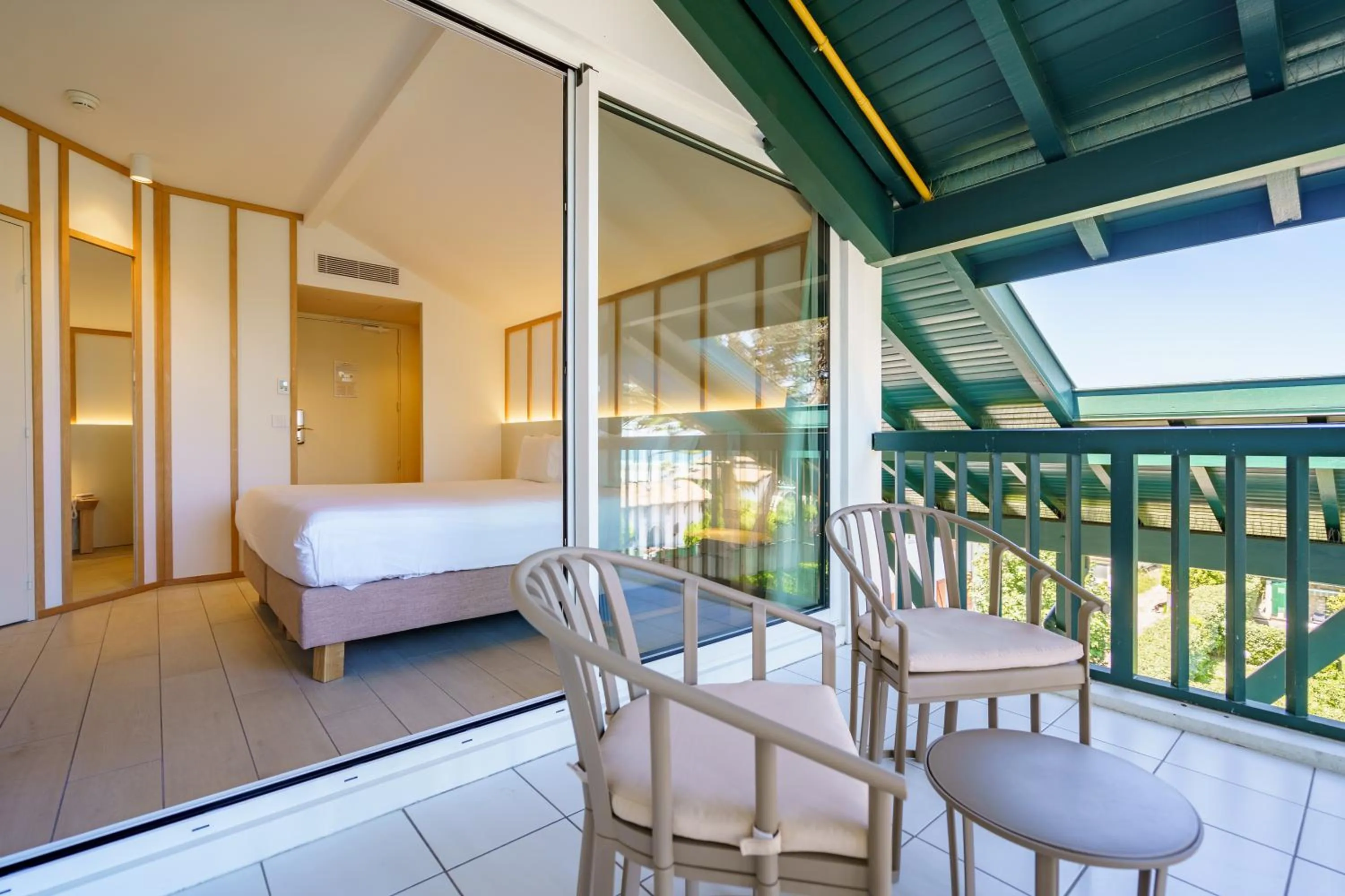 Double Room with Partial Sea View in Hôtel Ibaïa