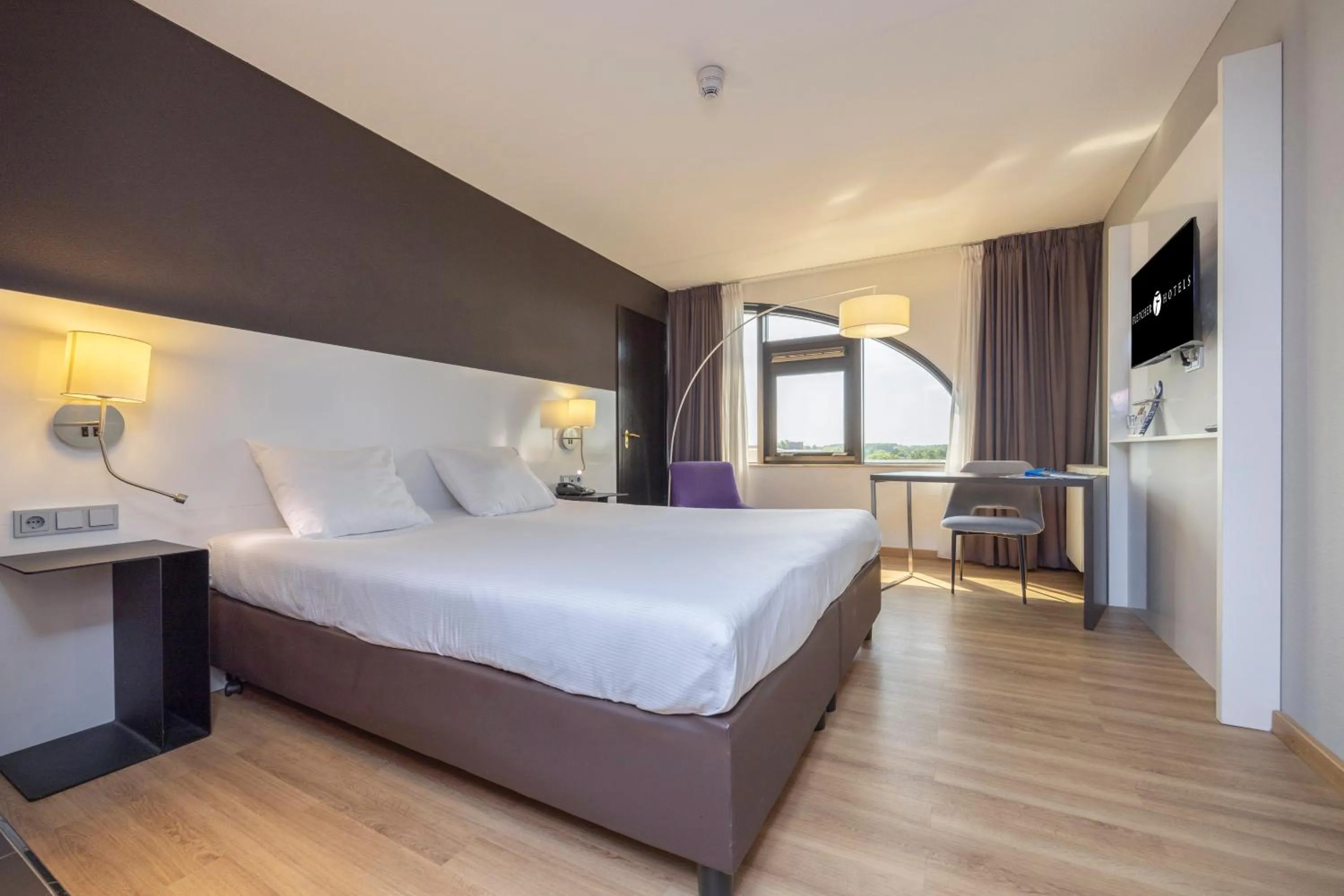 Deluxe Double Room in Fletcher Hotel-Restaurant Nieuwegein-Utrecht