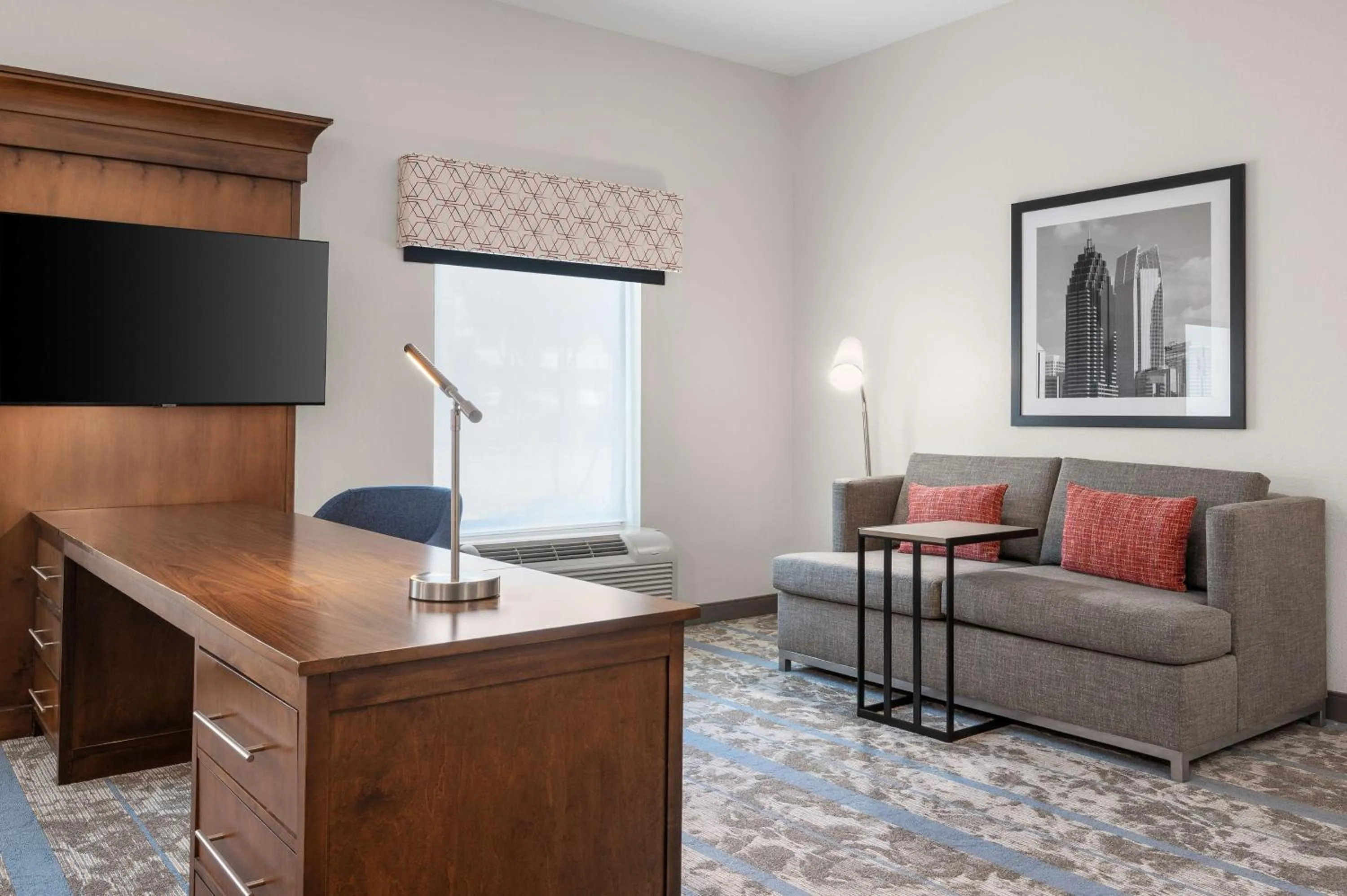 King Room with Sofa Bed - Non-Smoking in Hampton Inn Atlanta McDonough