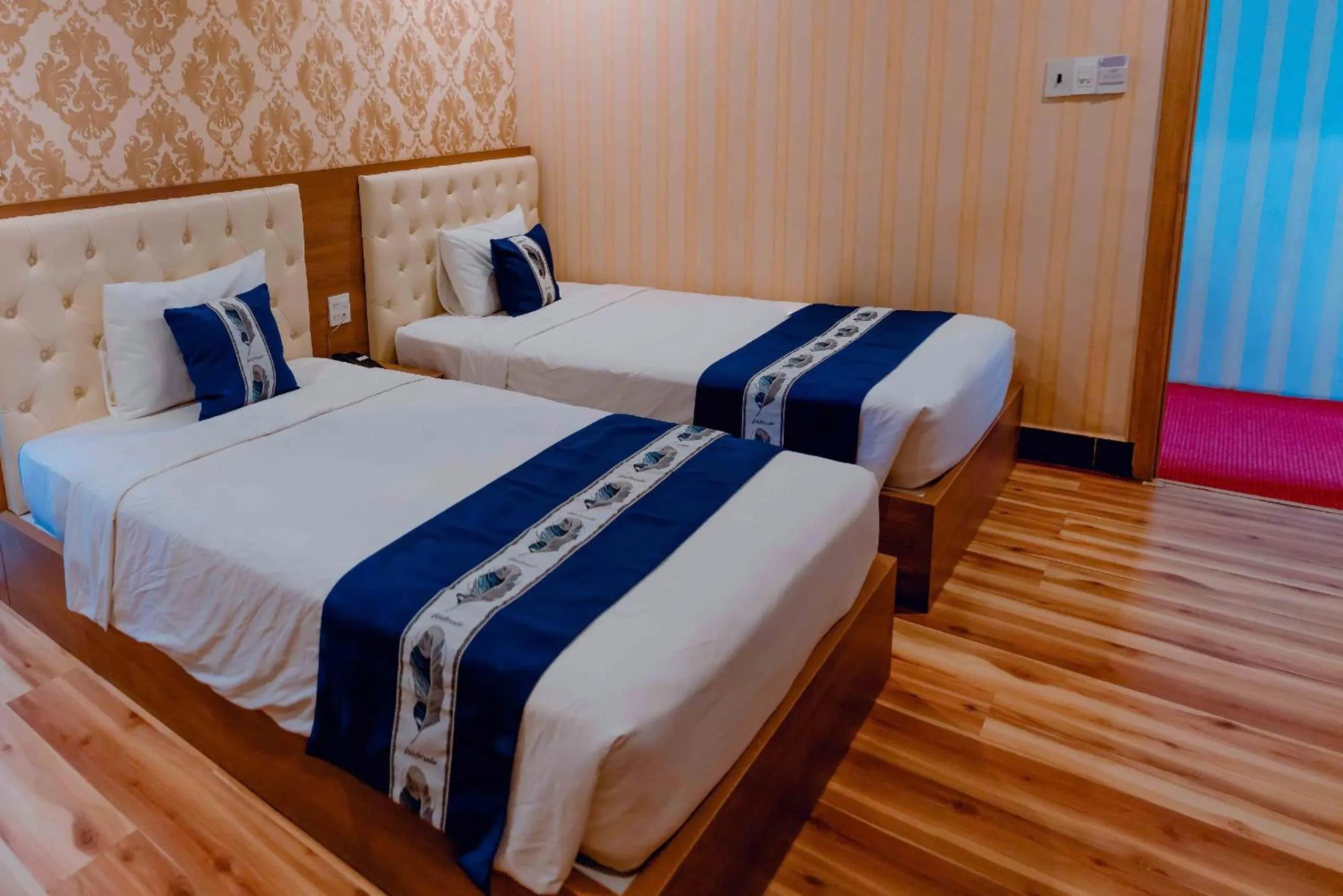 Superior Twin Room in Linh Phuong 3 Hotel