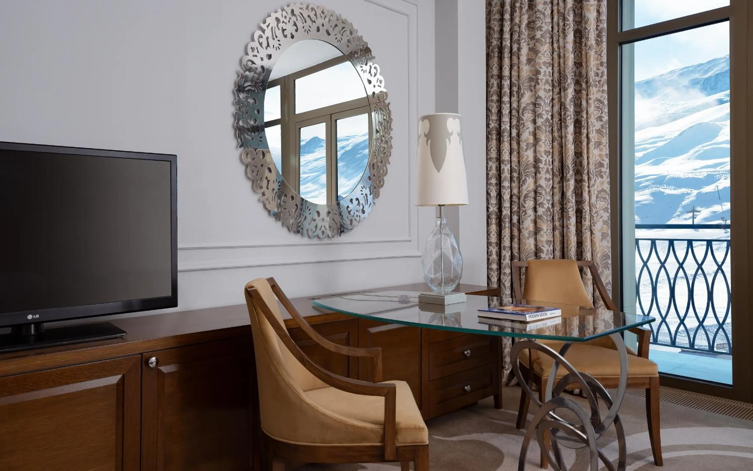 King Junior Suite with Balcony and Mountain View in Pik Palace, Shahdag, Autograph Collection