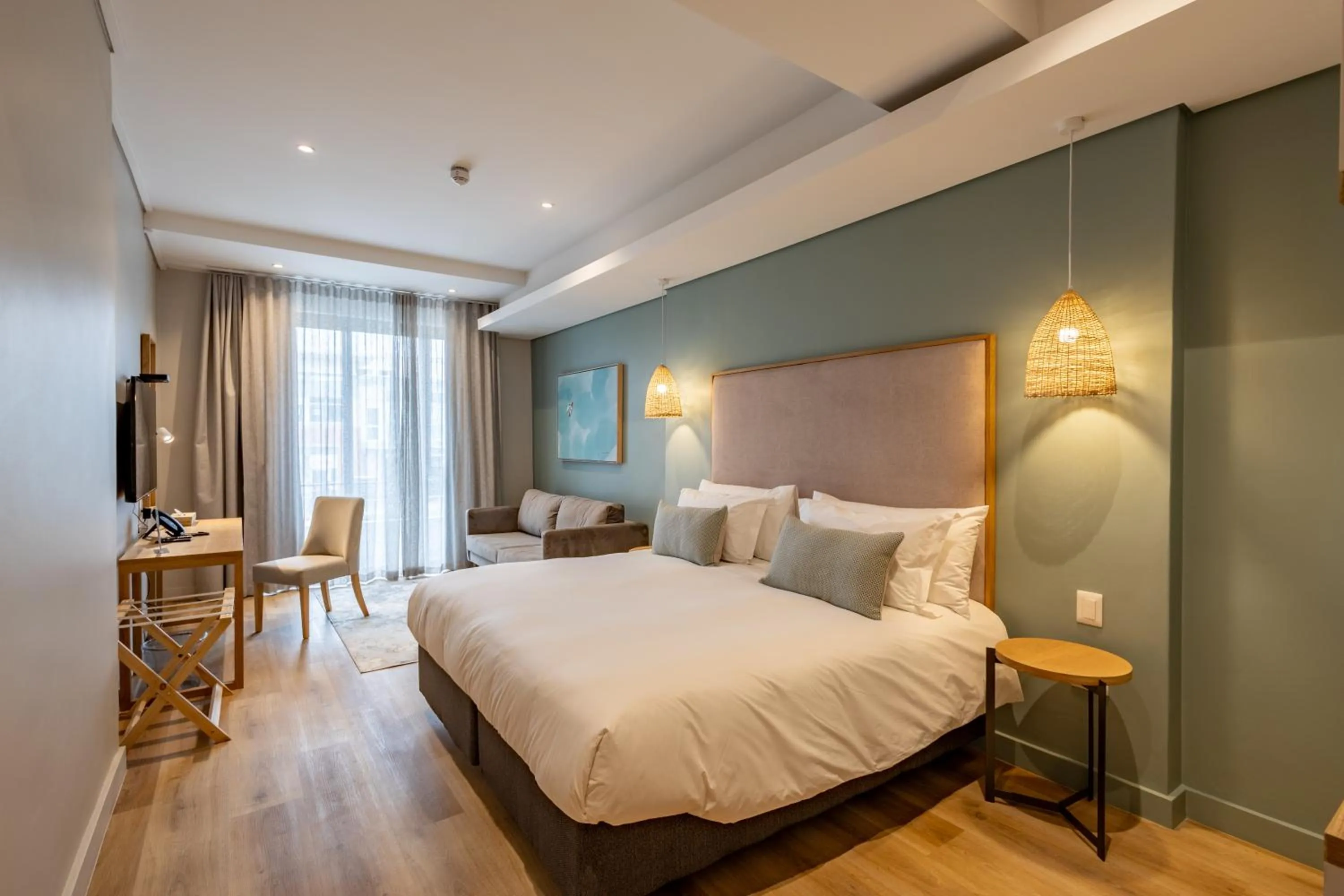 Luxury Suite in Plett Quarter Hotel - Lion Roars Hotels & Lodges