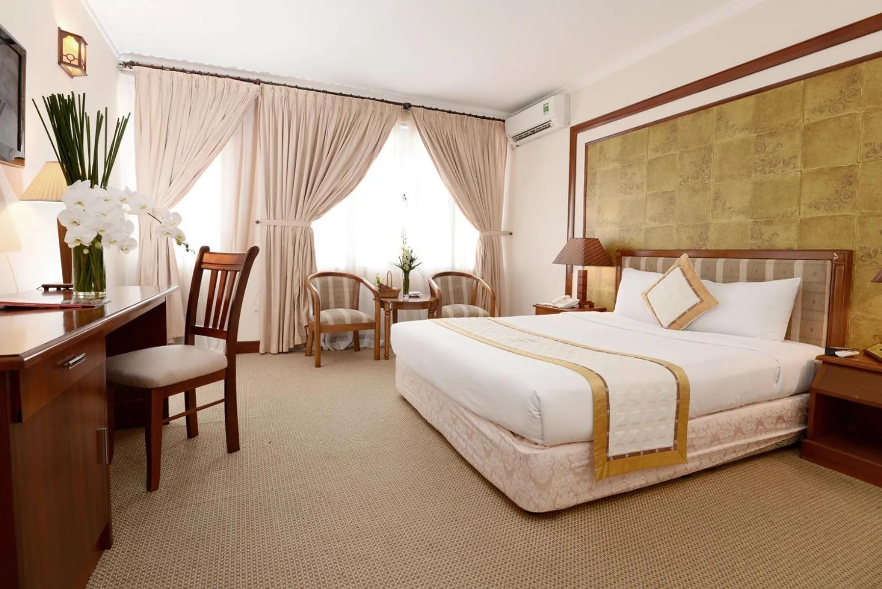 Deluxe Double Room with Sea View in Palace Hotel Vung Tau