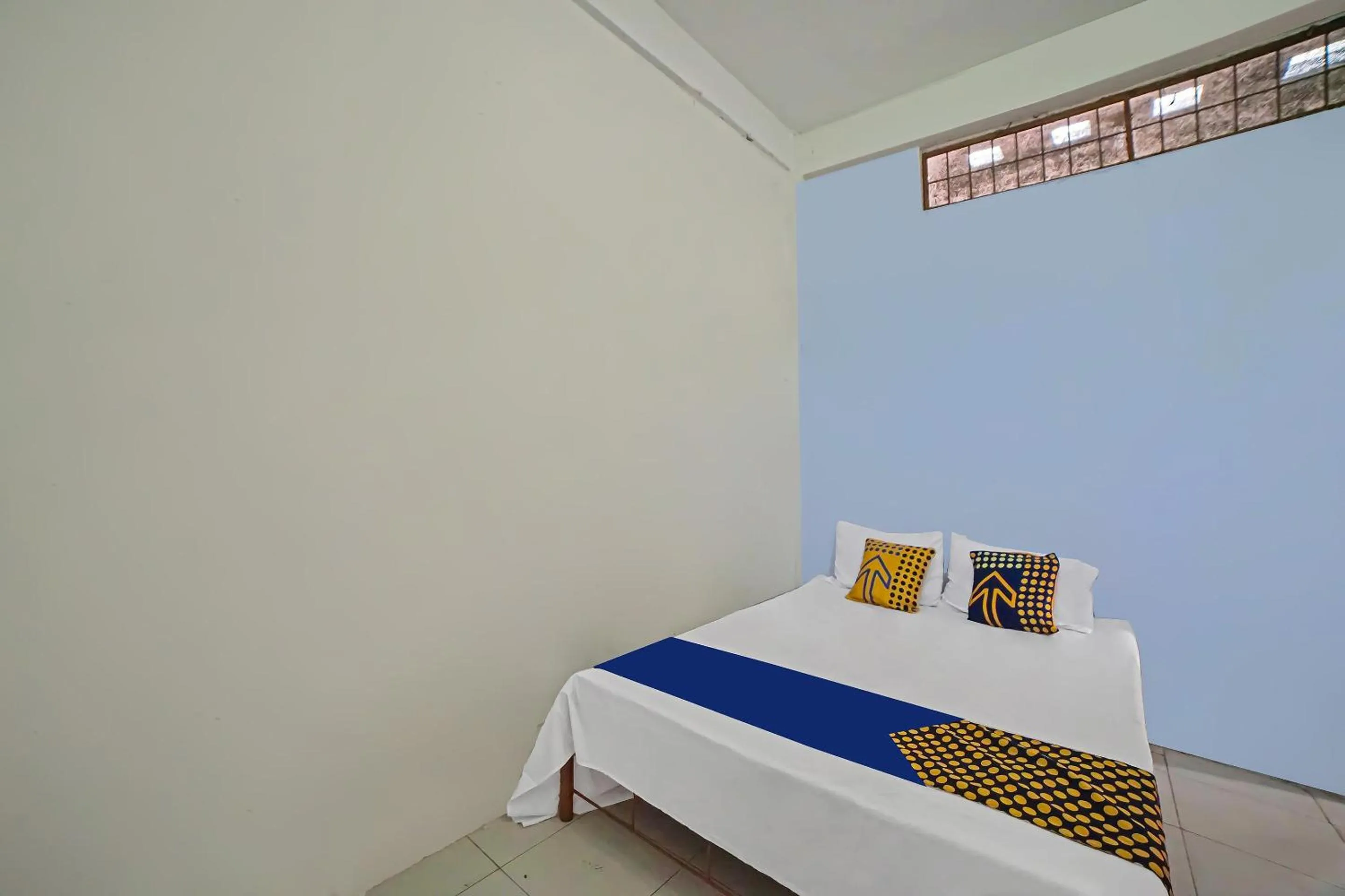 Budget Double Room in Hotel O Mandiri Inn