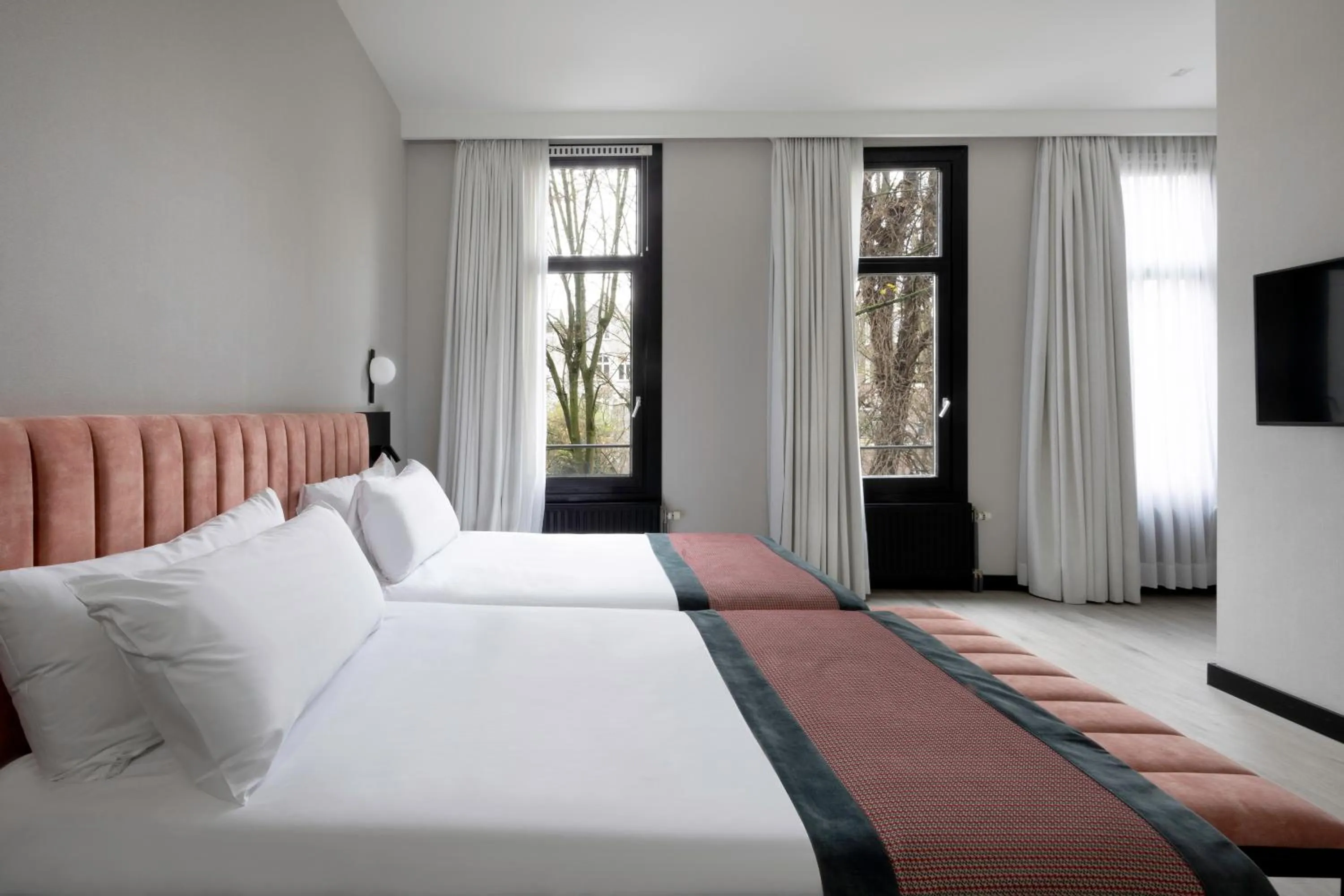 Executive Premium Room in Catalonia Vondel Amsterdam