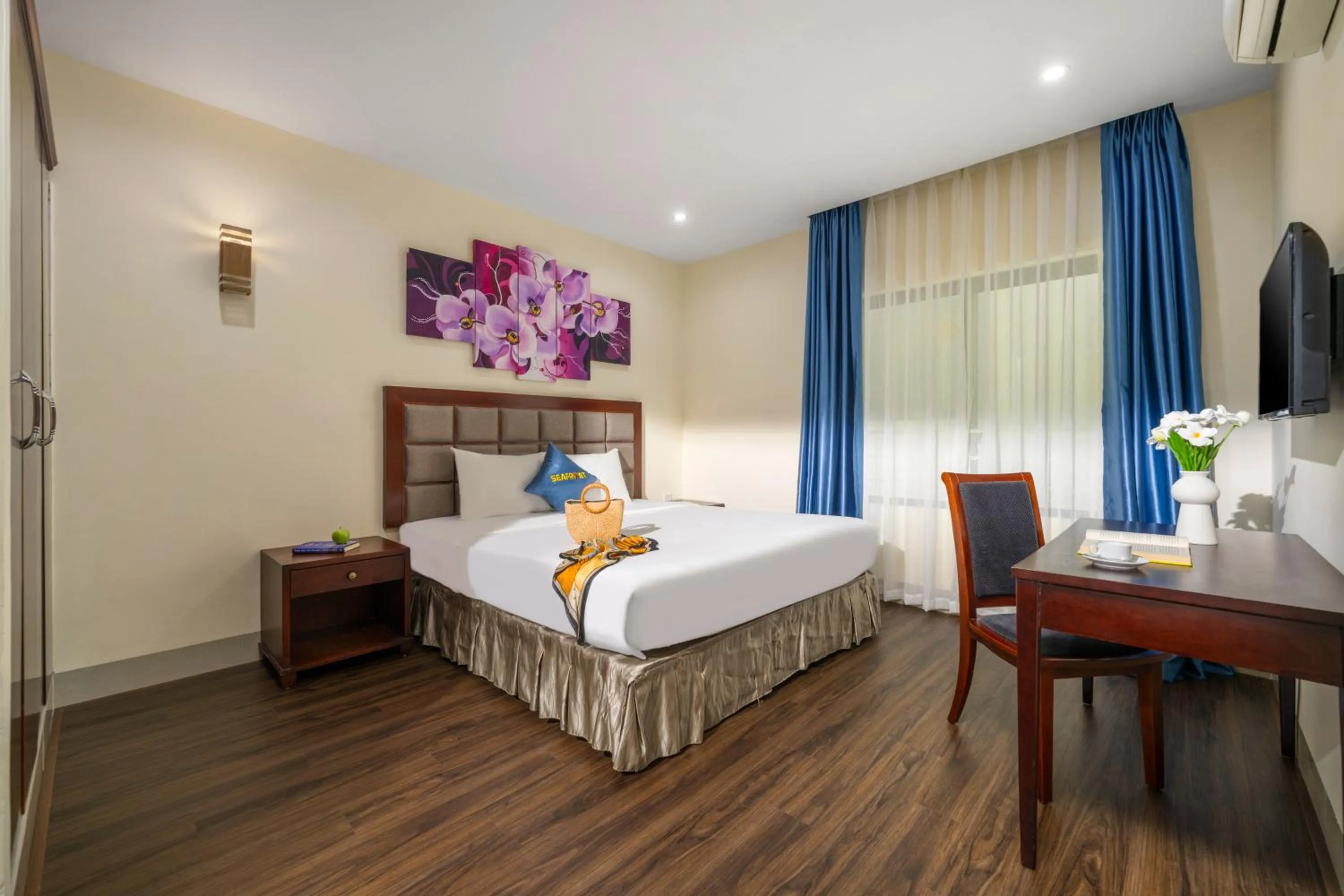 Superior Double or Twin Room in SeaFront Hotel DaNang