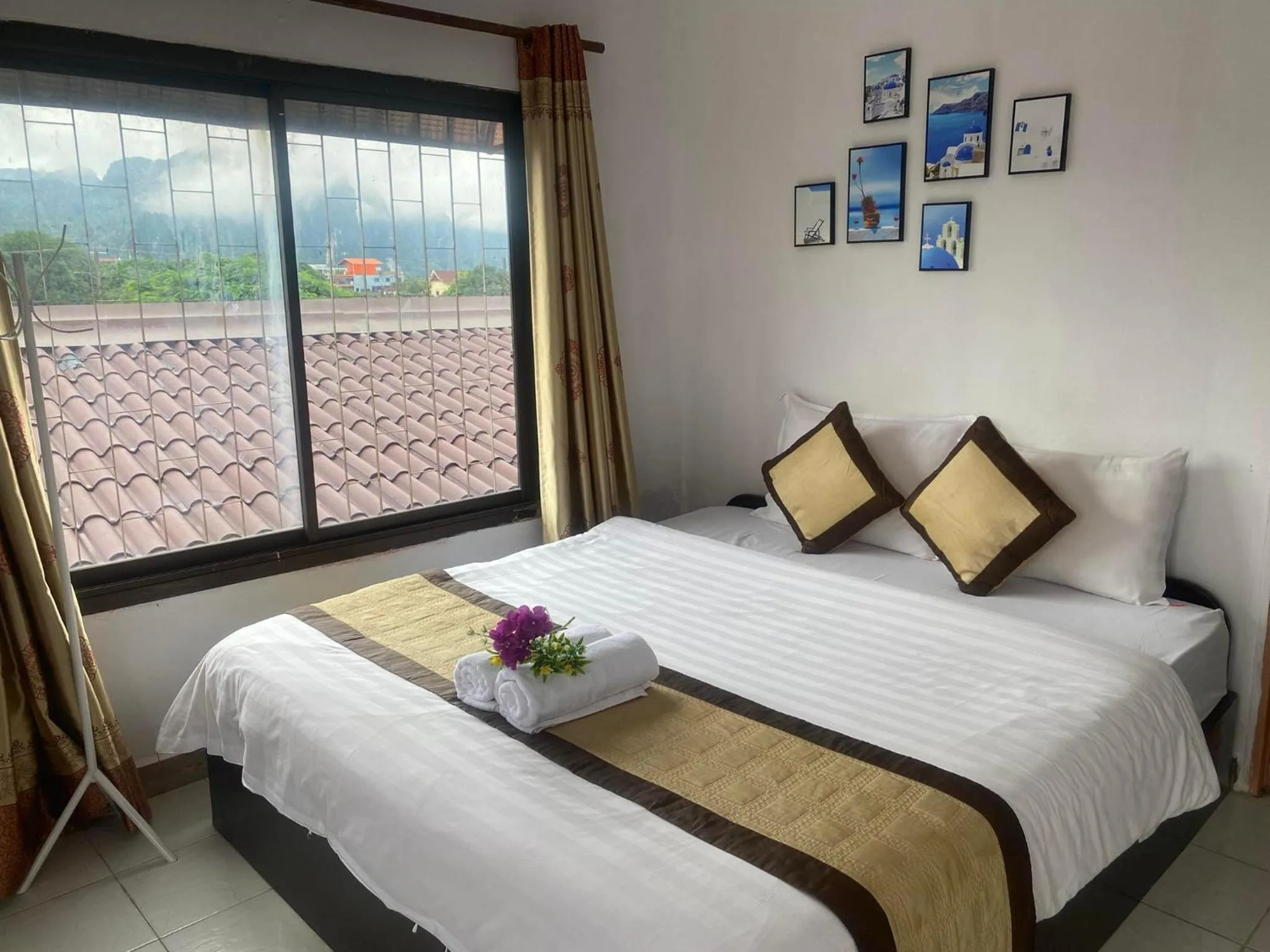 Superior Double Room in Vang Vieng Victory Hostel