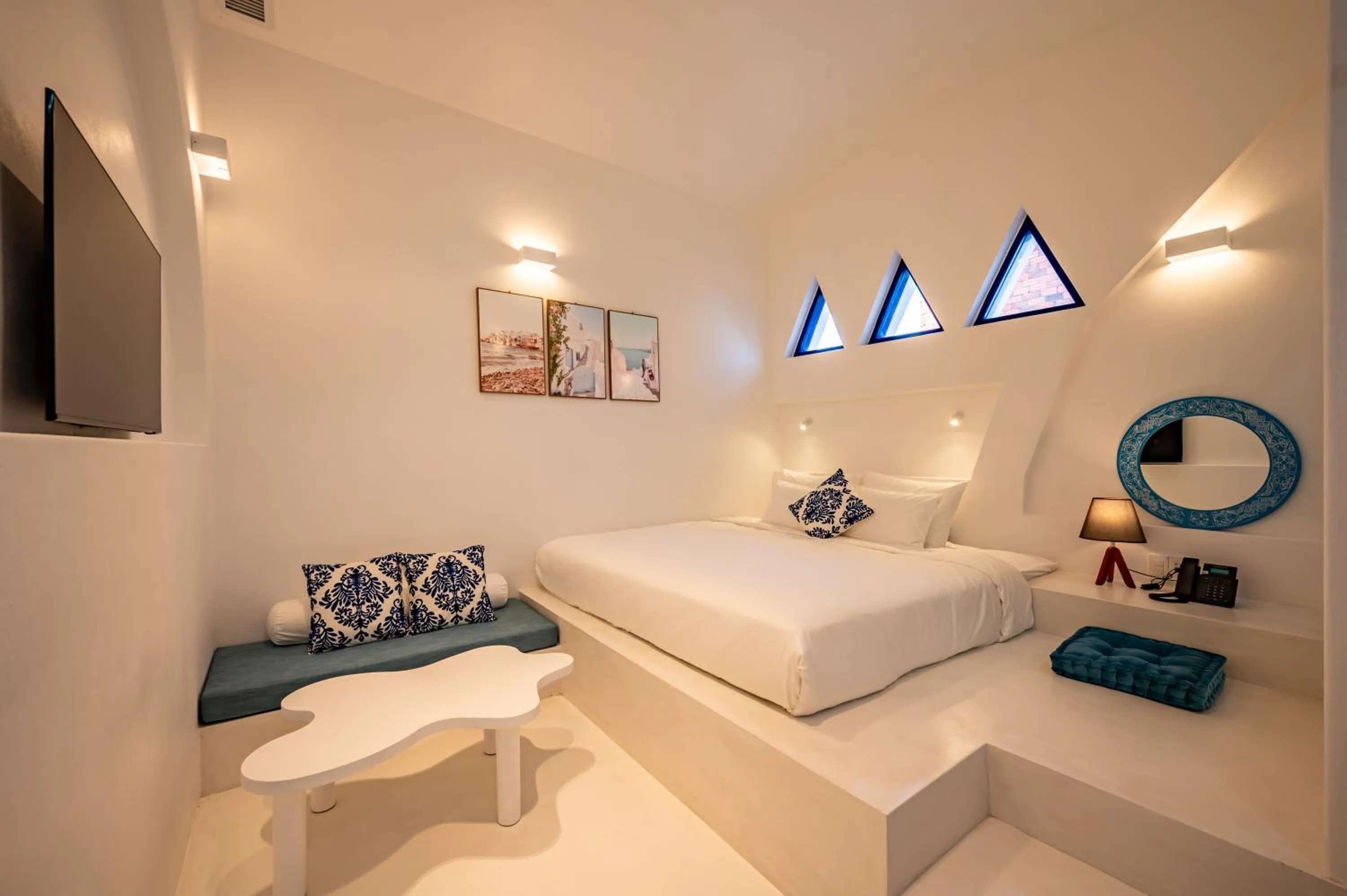 Superior King Room in Happiness Hotel