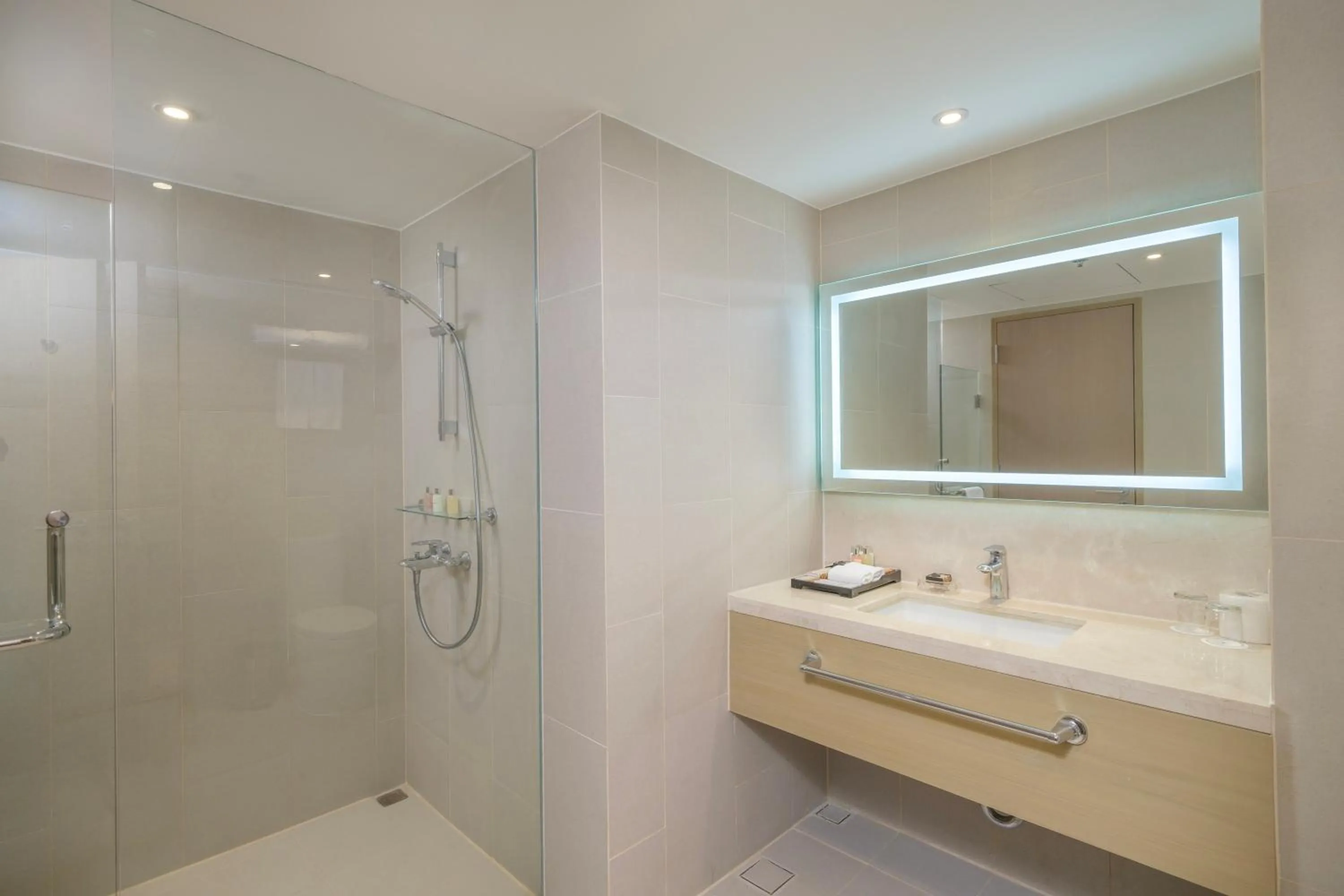 Suite in Seda Manila Bay