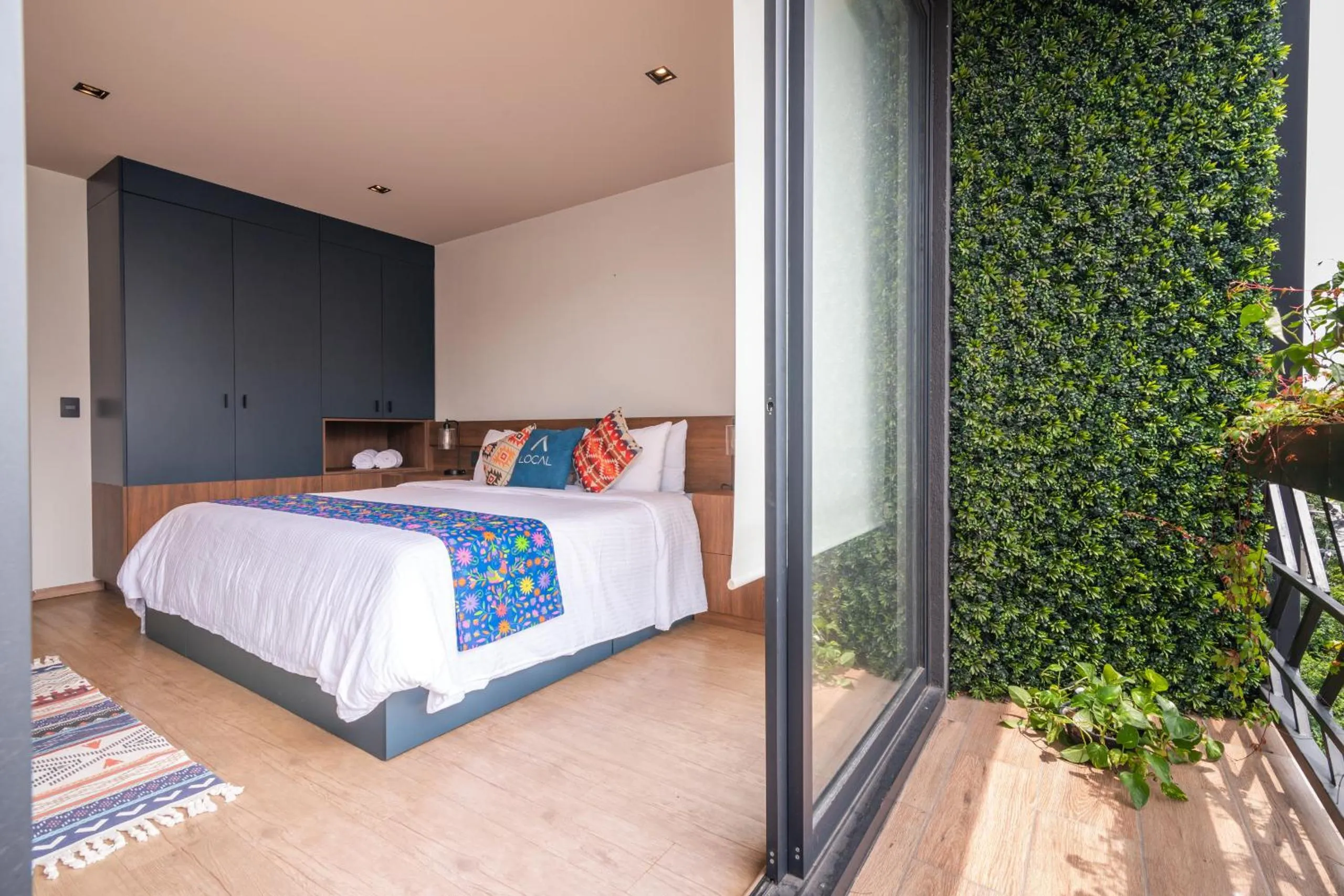 One-Bedroom Apartment - single occupancy in Be Local