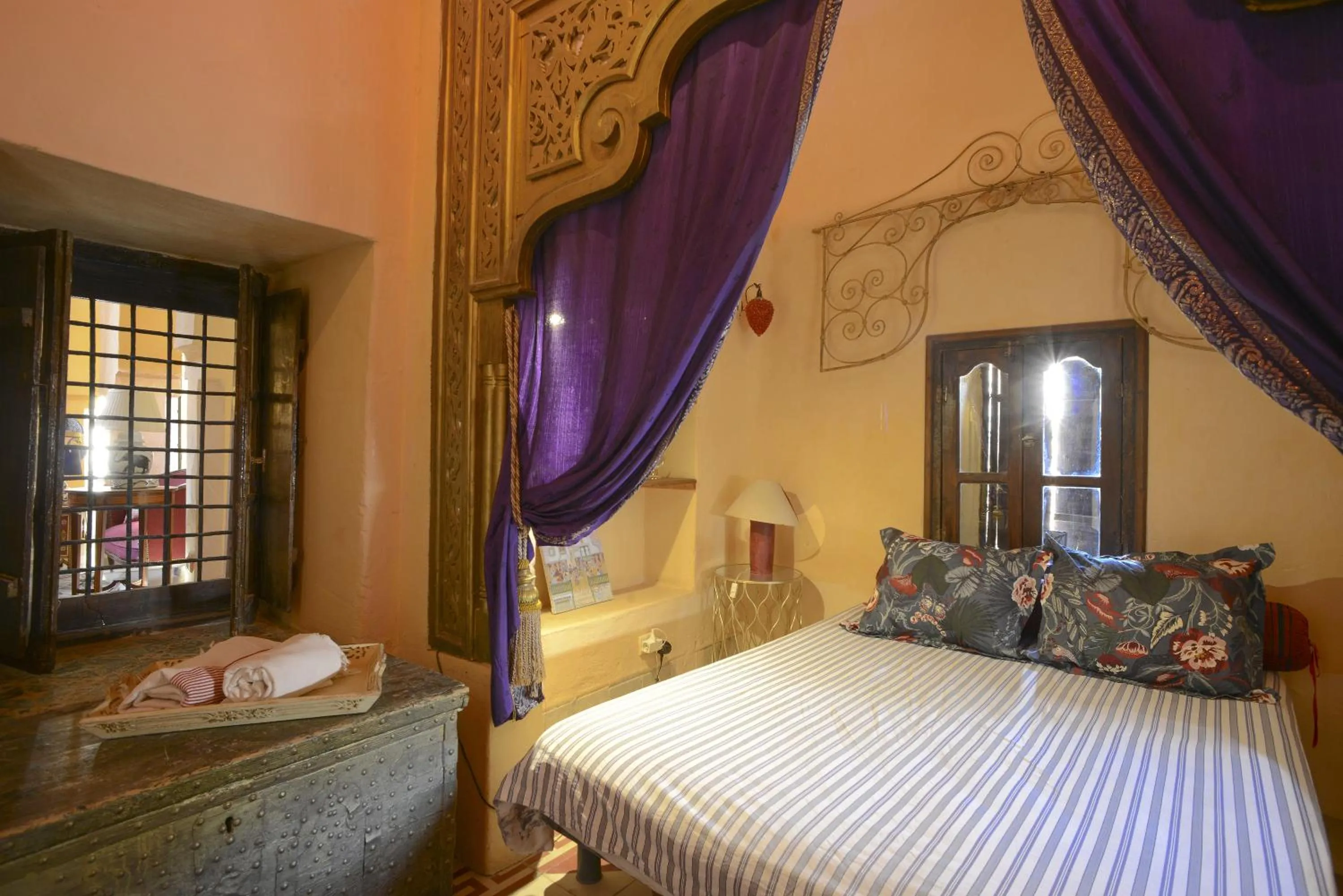 Deluxe Queen Room in Riad Dar El Caid - Palais XIII Siecle