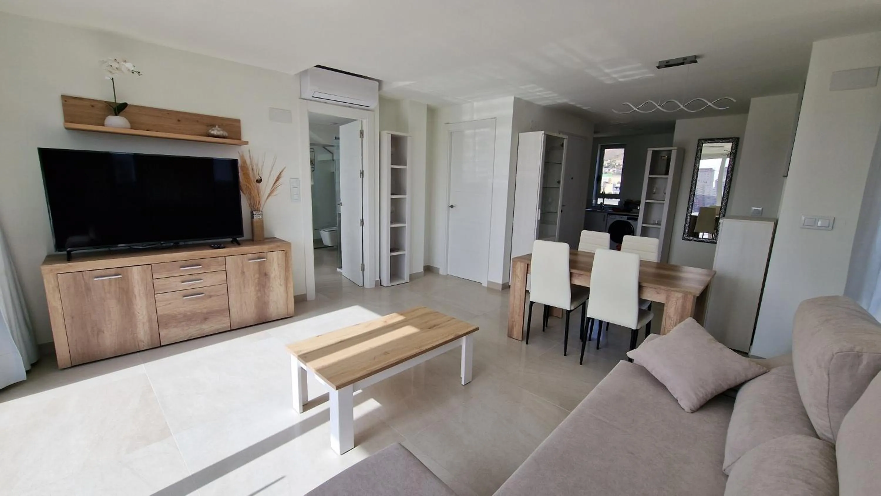 Penthouse Apartment in APARTAMENTOS OASIS DE LA CALA