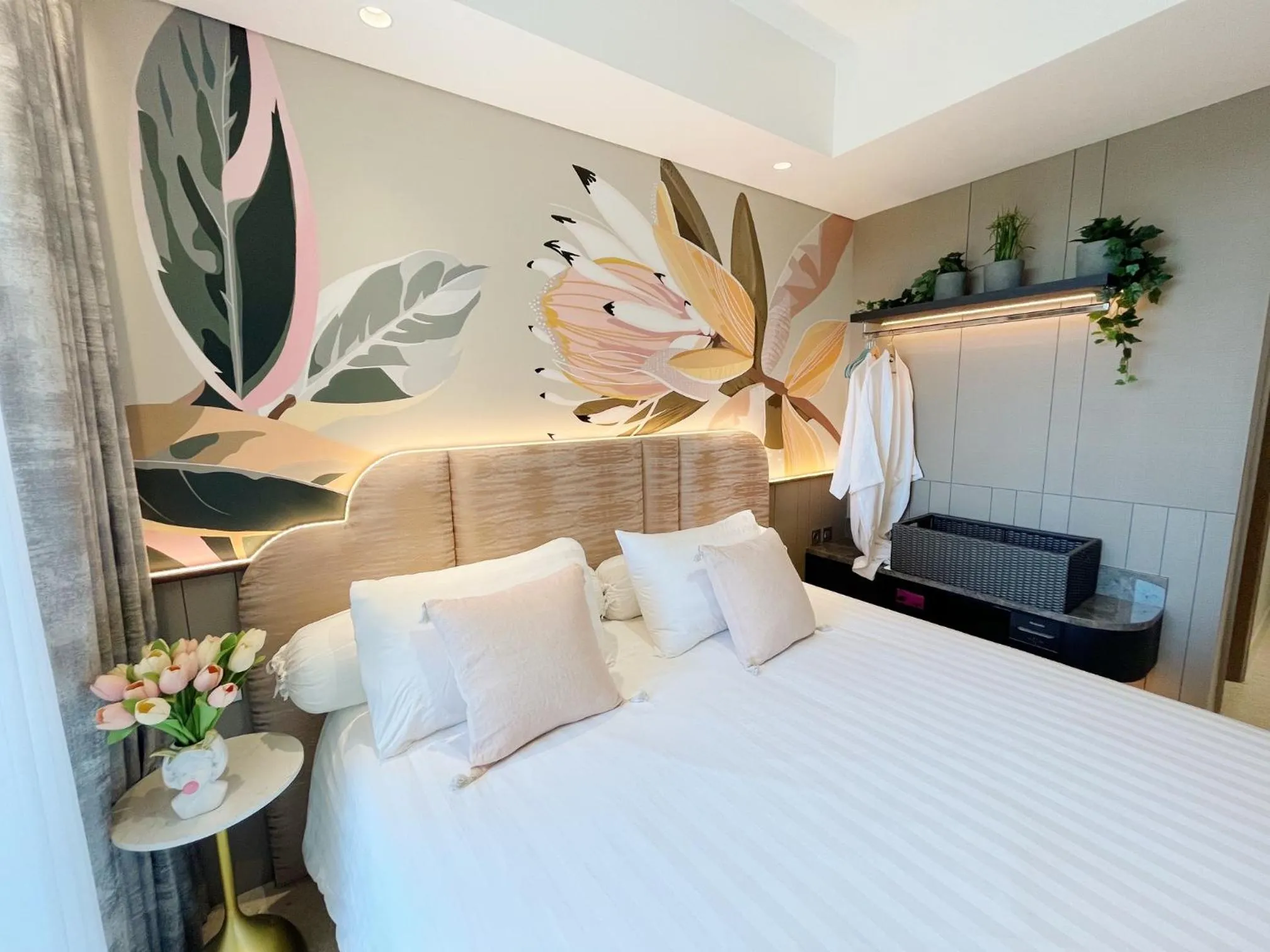 Gold Coast Sea View Apartments by Rentrooms