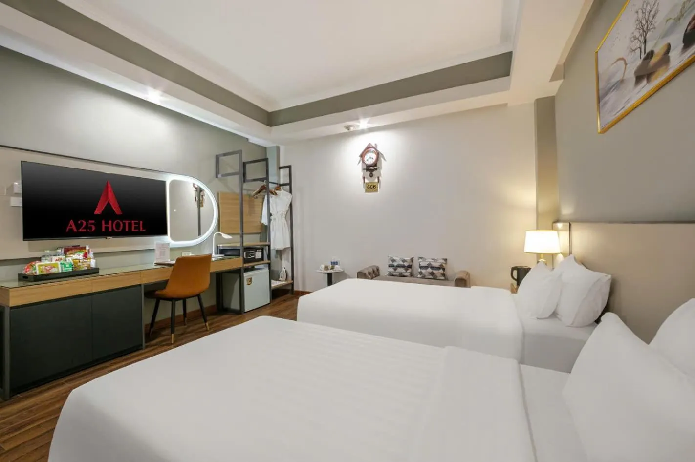 Superior Twin Room in A25 Hotel - 12 Phố Huế