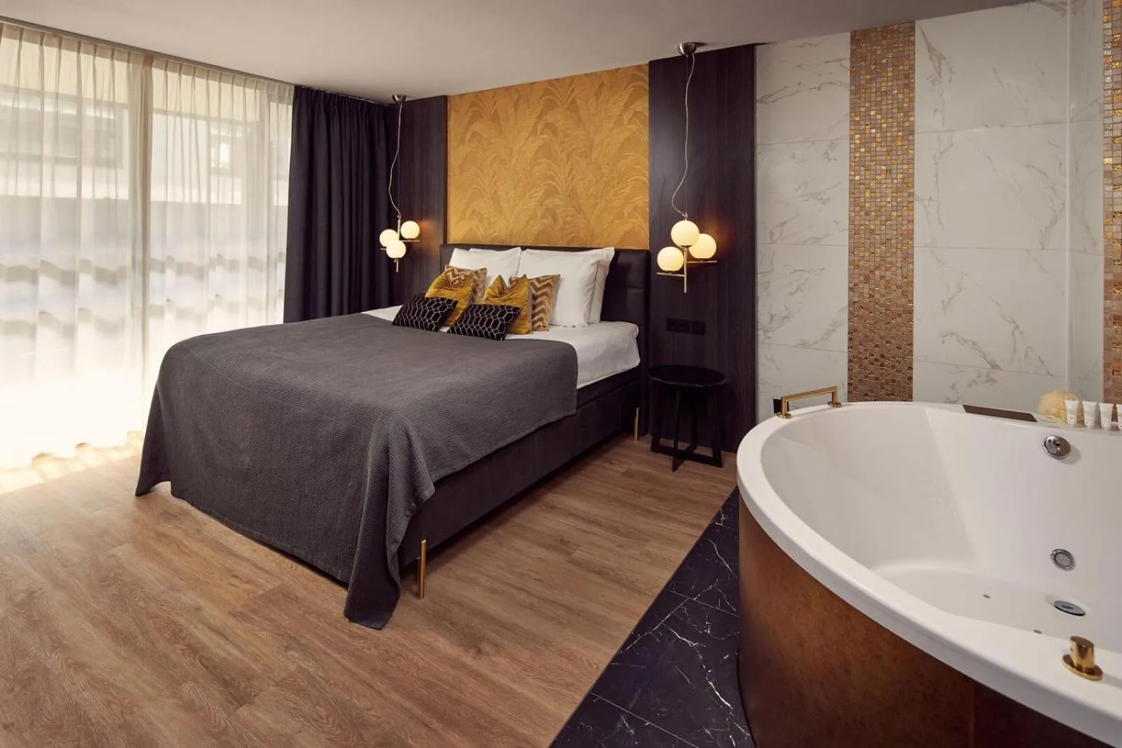 Las Vegas Suite in Van der Valk Hotel Tiel