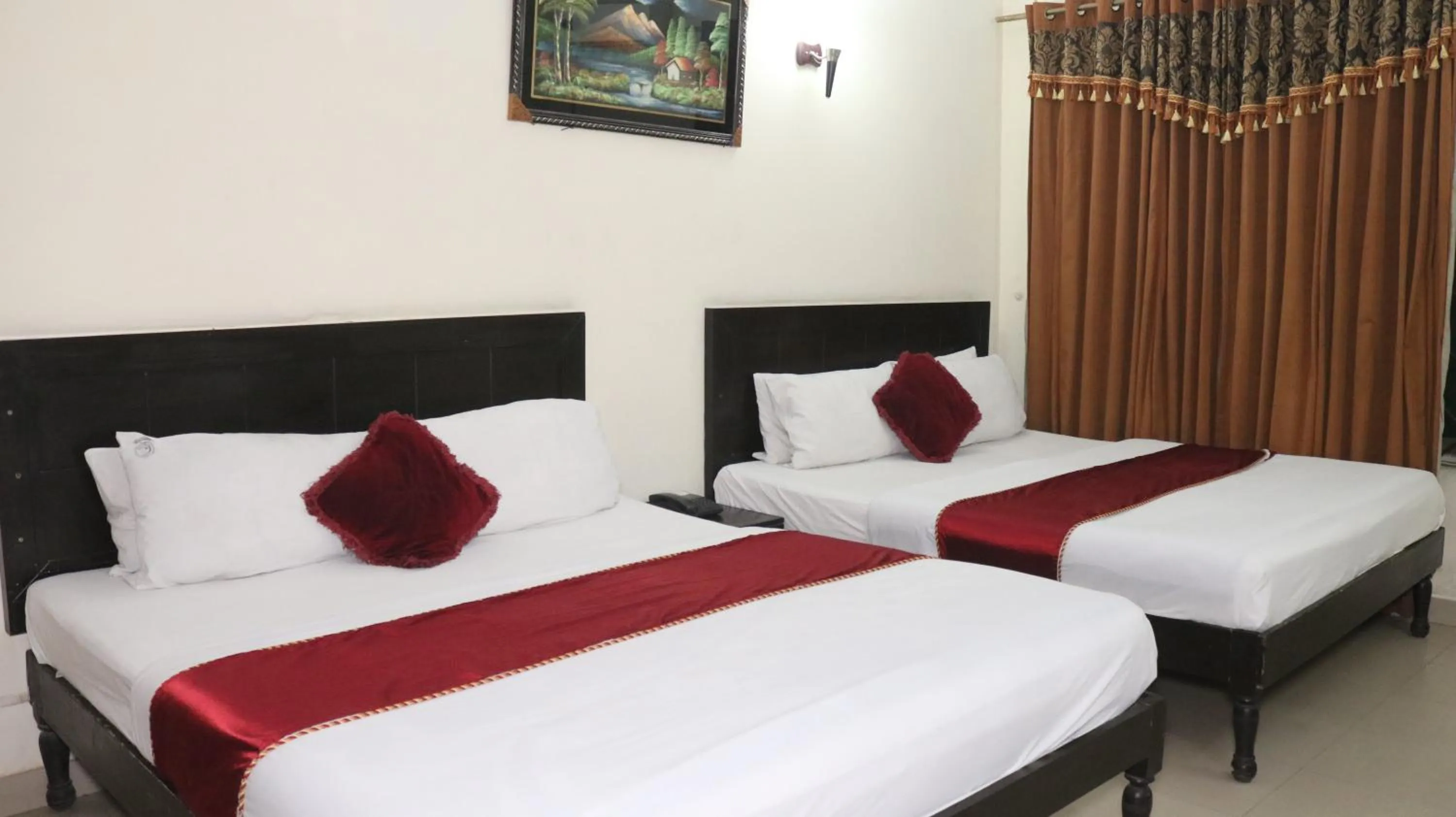 Family Junior Suite - single occupancy in Hotel Tourist Inn Lahore