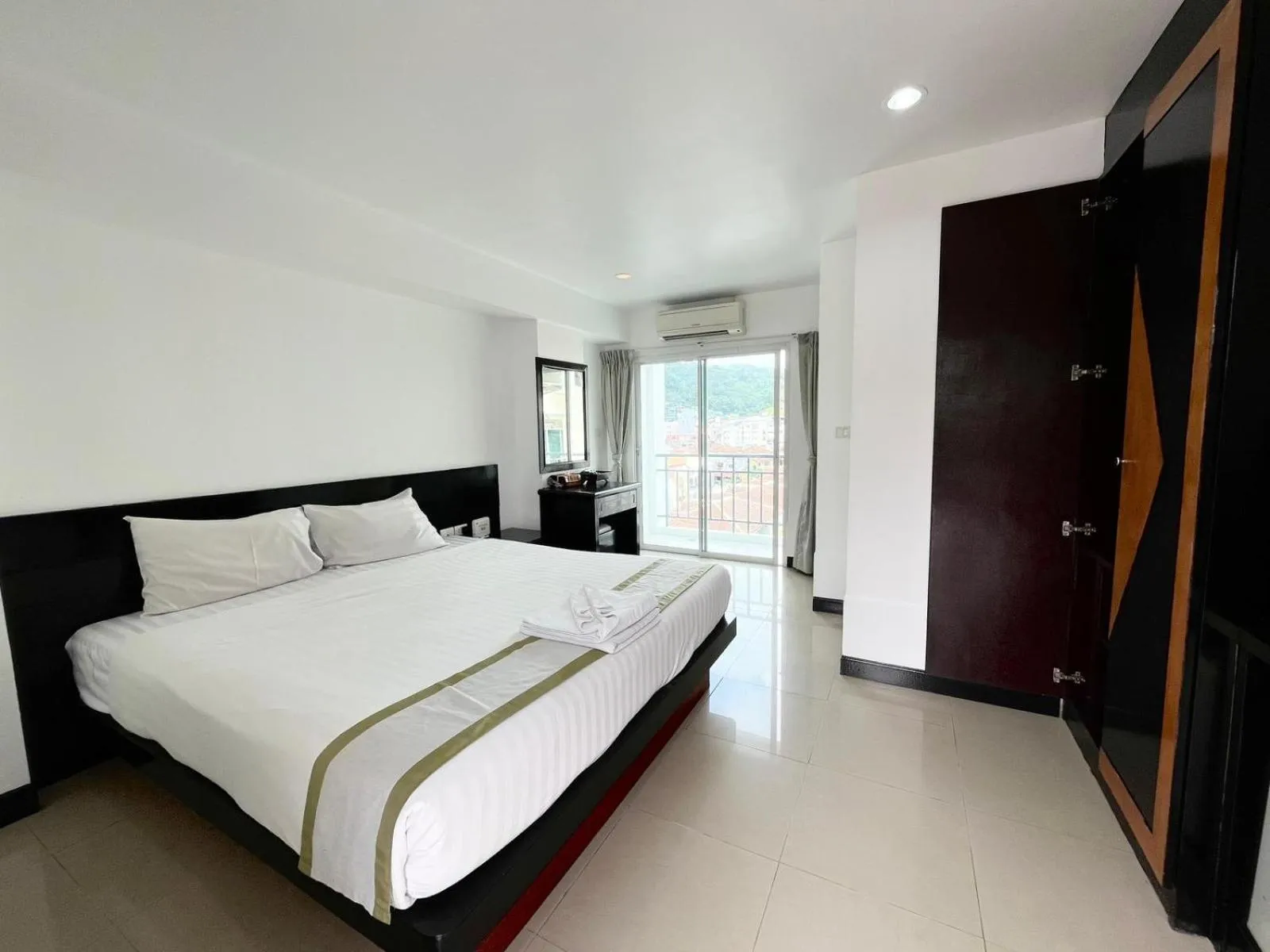 Standard Double Room in Cocoon APK Resort & Spa