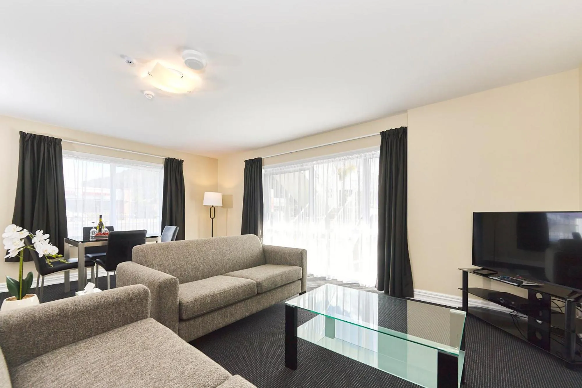 Suite with Private Pool in Newina Rotorua