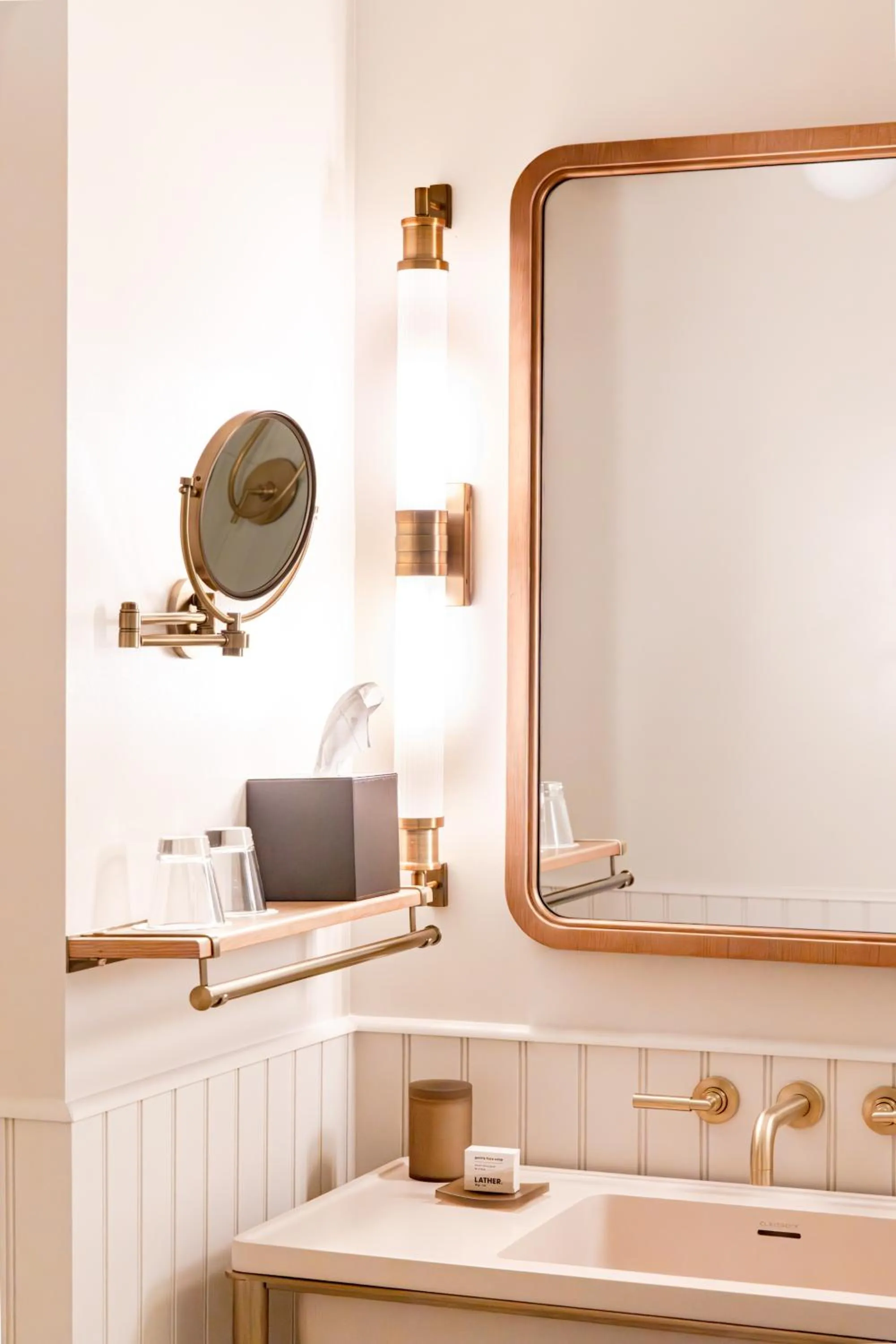 Double Room in Hutton Hotel