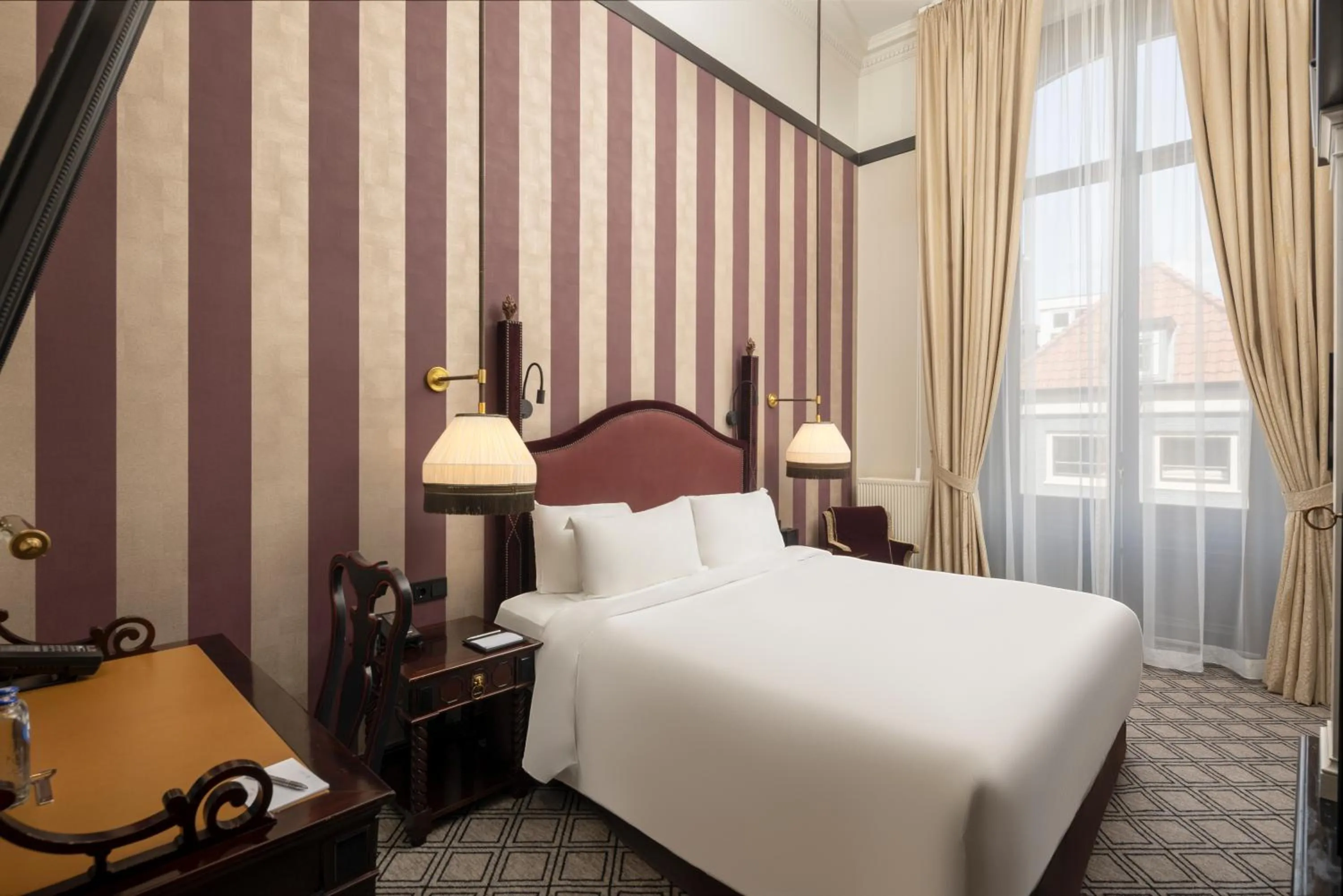 Superior Family Room - single occupancy in Hotel Des Indes The Hague