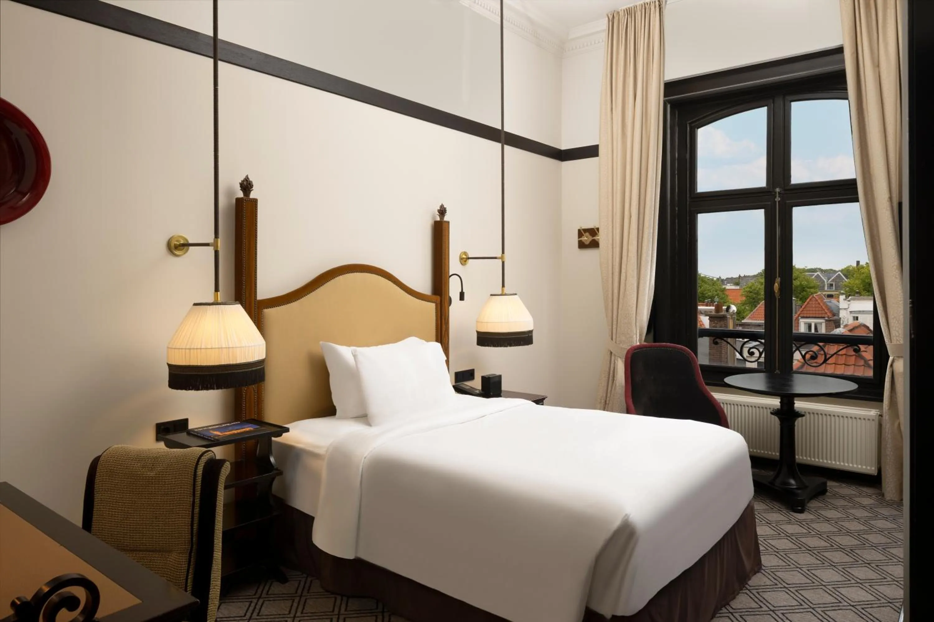 Classic Single Room in Hotel Des Indes The Hague